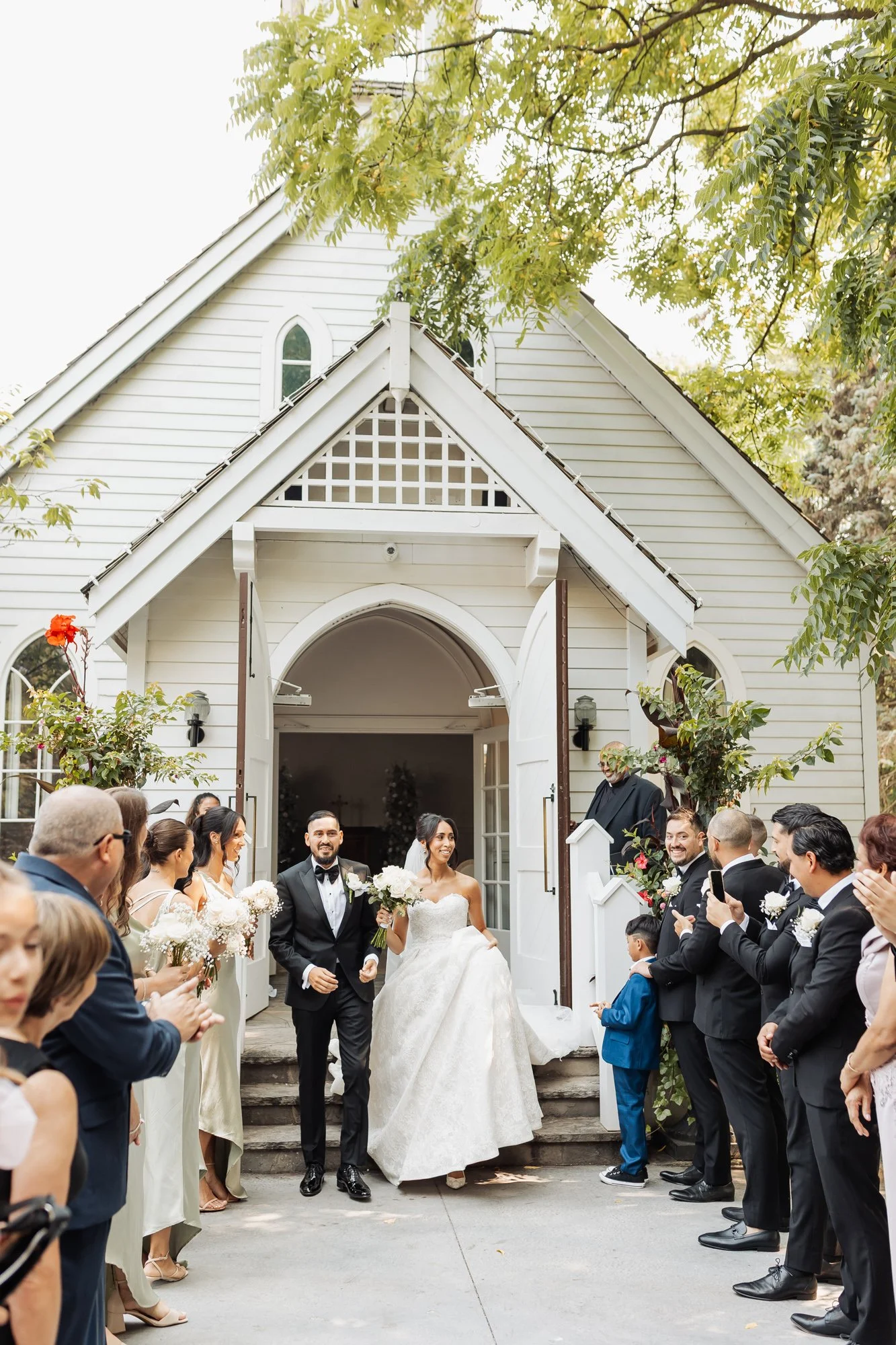 wedding-photography-toronto-shanese-christiano-doctors-house-28.jpg