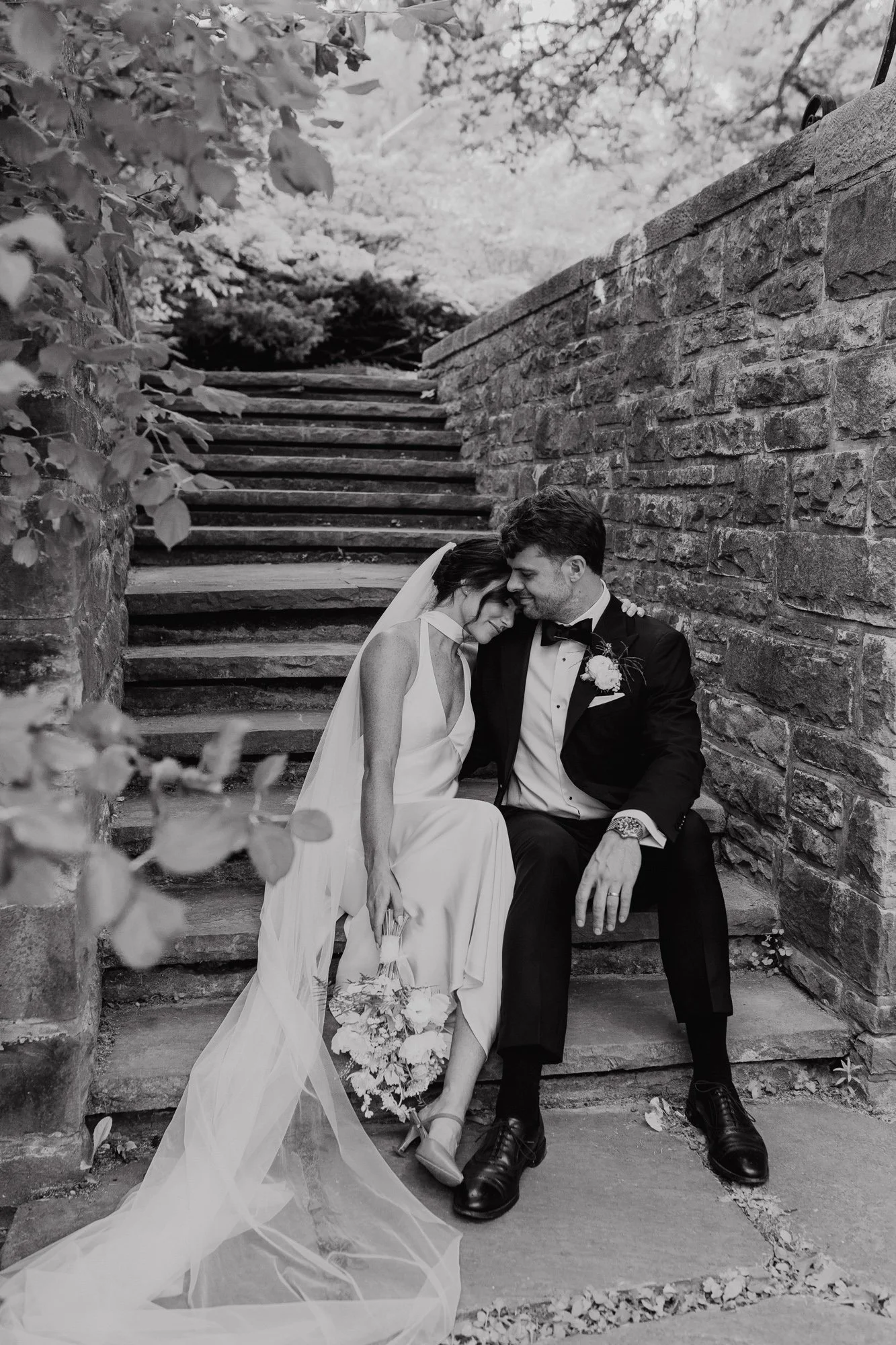 wedding-photography-couple-bellcroft- estate-128.jpg