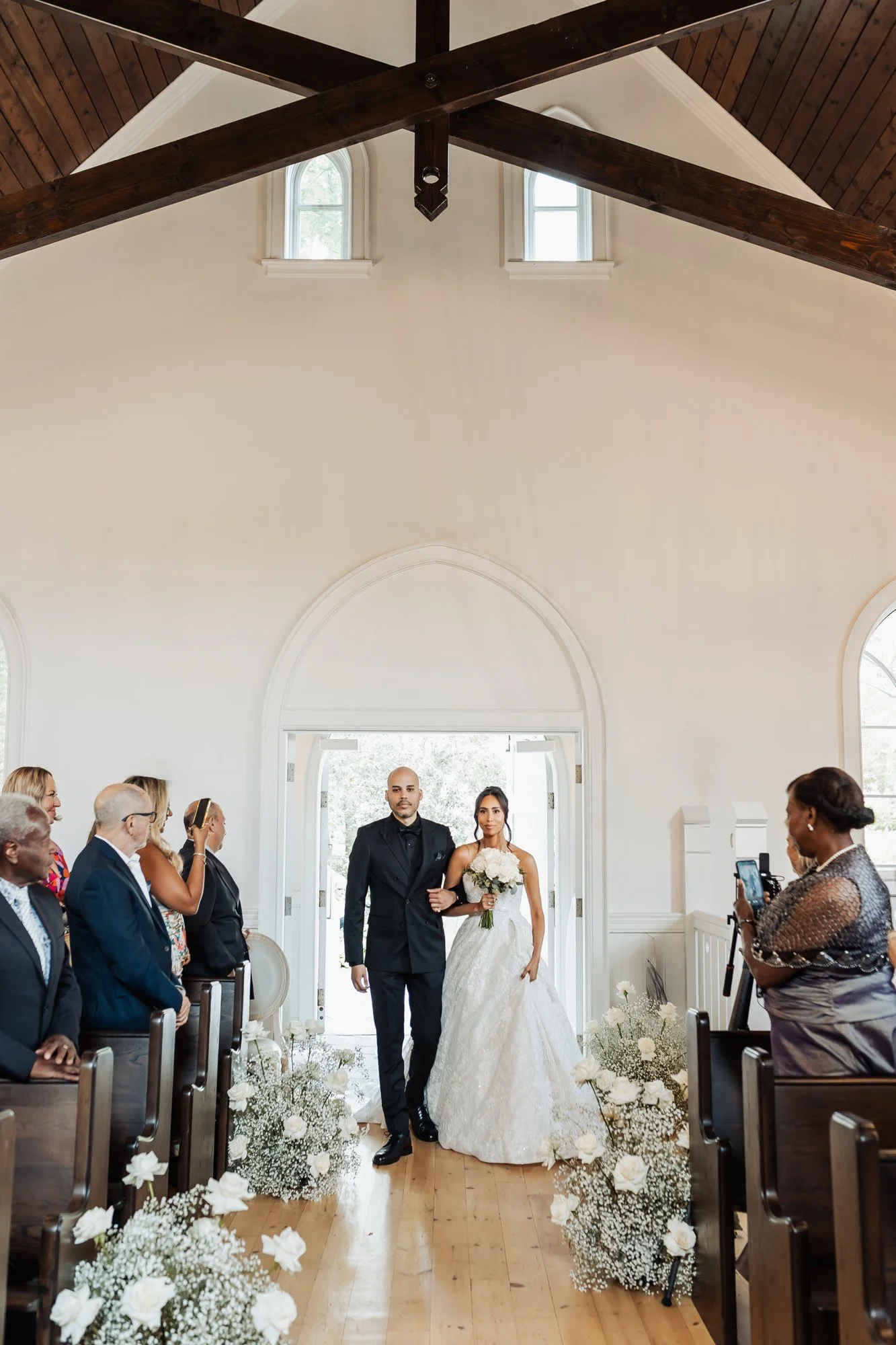 wedding-photography-toronto-shanese-christiano-doctors-house-20.jpg