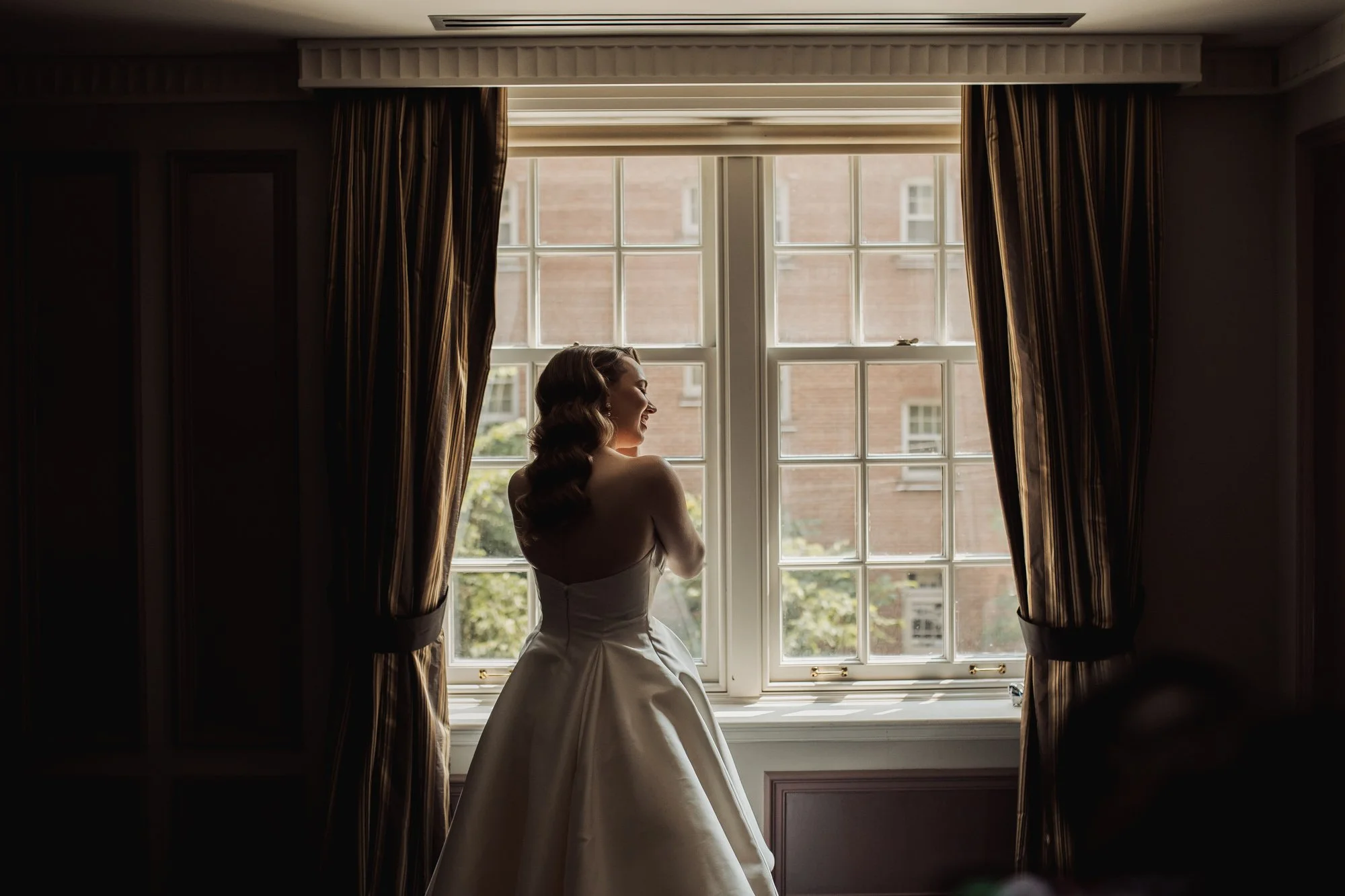 wedding-photography-sydney-aunrey-windsor-arms-hotel-13.jpg