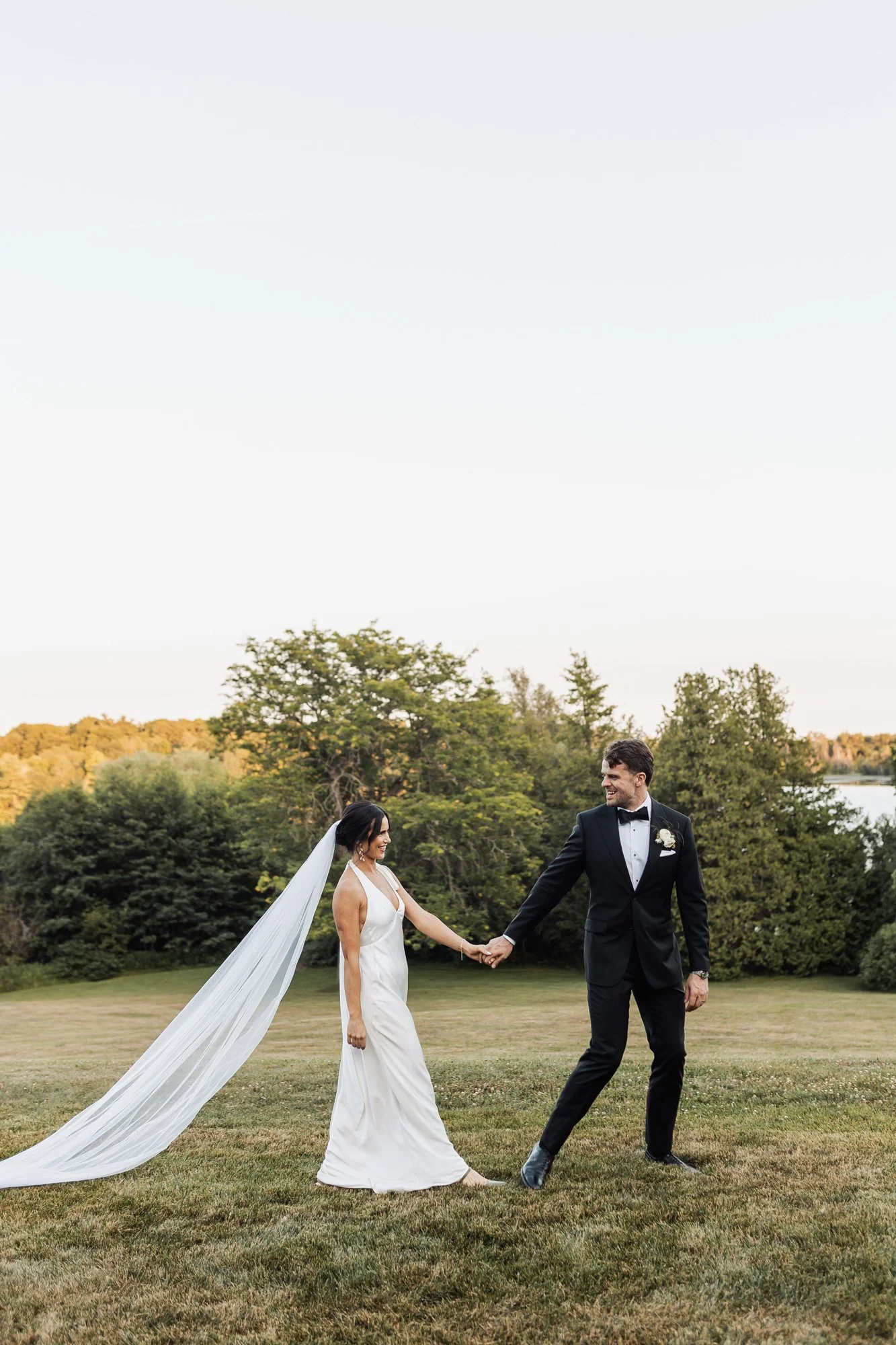 wedding-photography-couple-bellcroft- estate-146.jpg