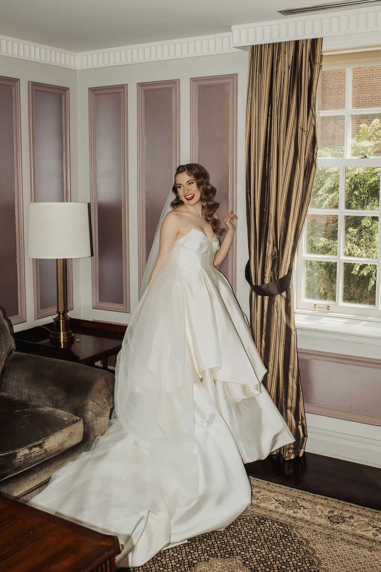 wedding-photography-sydney-aunrey-windsor-arms-hotel-26.jpg