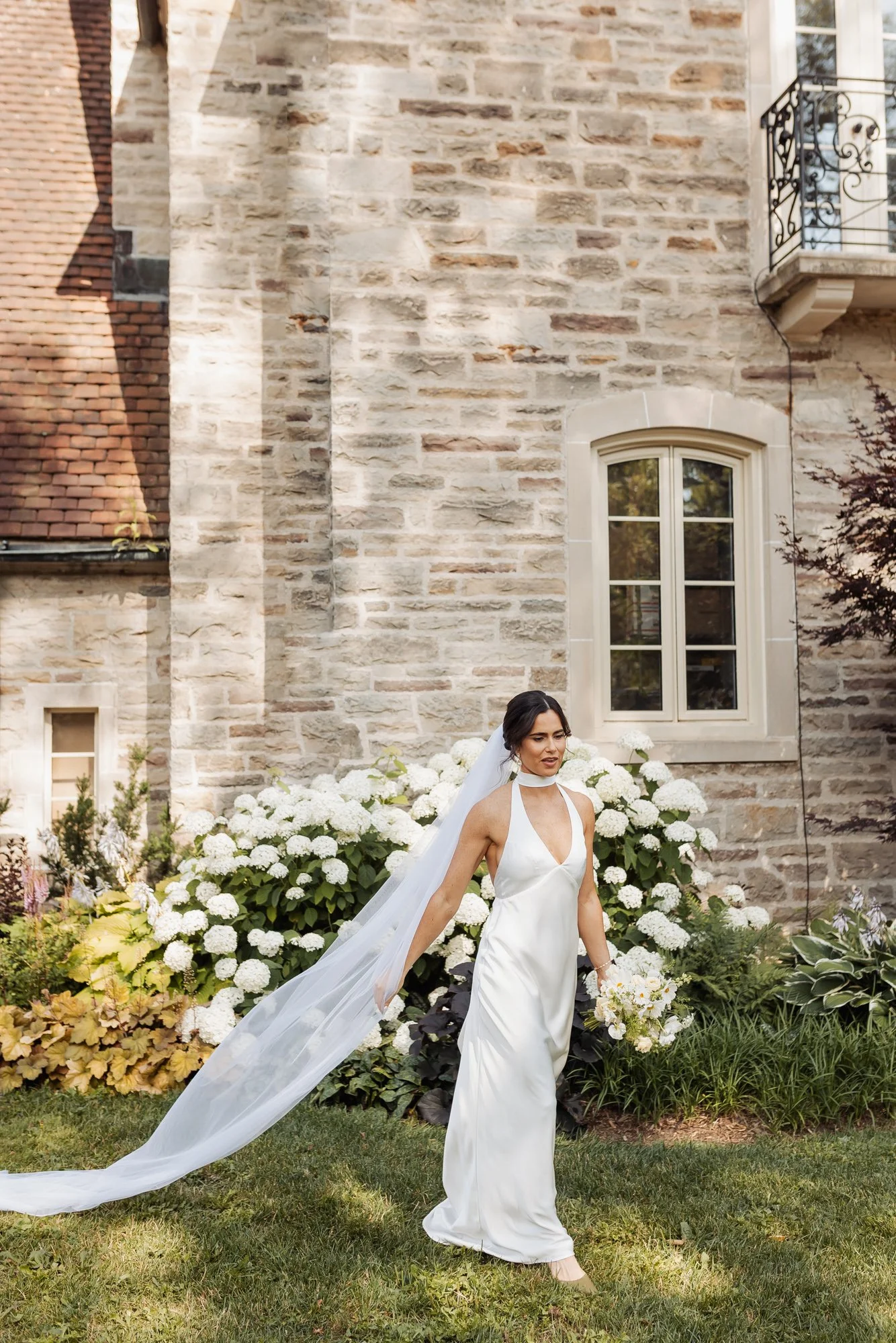 wedding-photography-couple-bellcroft- estate-41.jpg