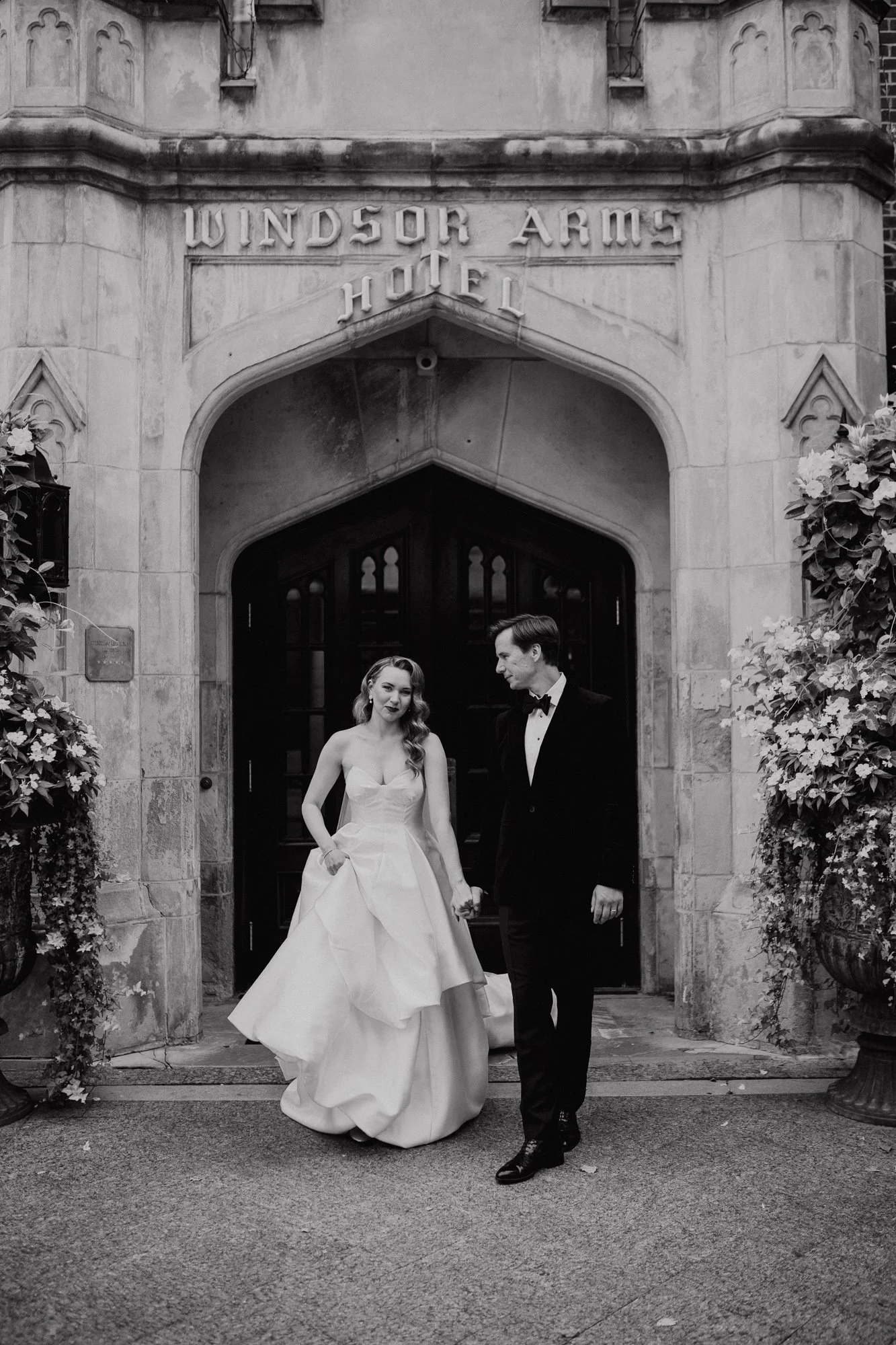 wedding-photography-sydney-aunrey-windsor-arms-hotel-79.jpg