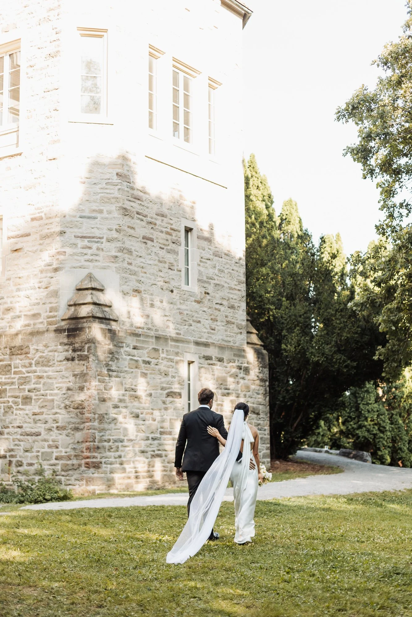 wedding-photography-couple-bellcroft- estate-86.jpg