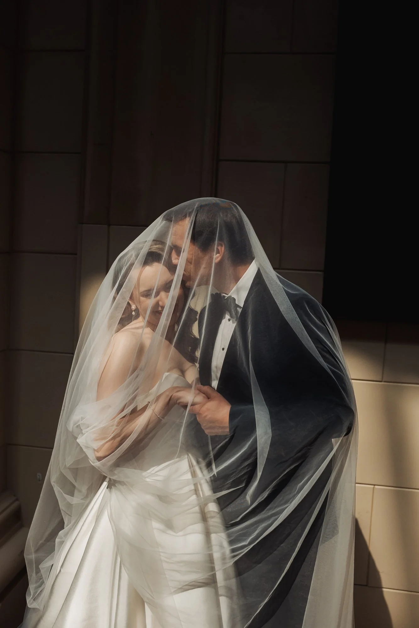 wedding-photography-sydney-aunrey-windsor-arms-hotel-47.jpg