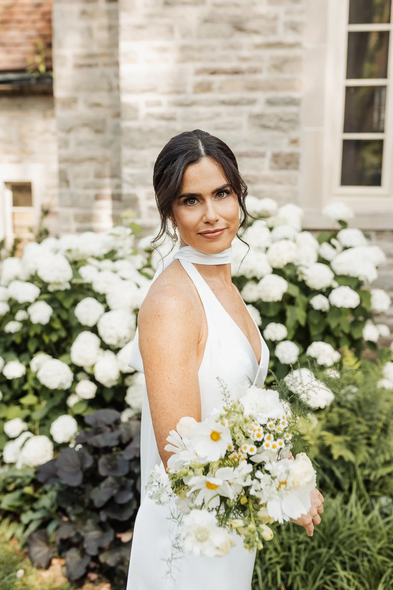 wedding-photography-couple-bellcroft- estate-28.jpg