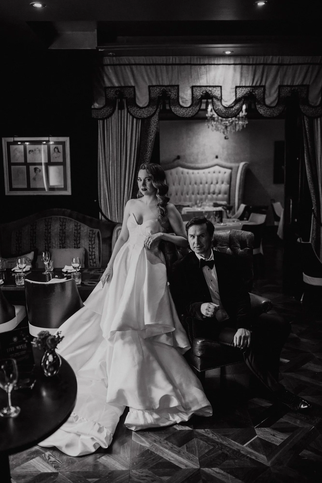 wedding-photography-sydney-aunrey-windsor-arms-hotel-64.jpg