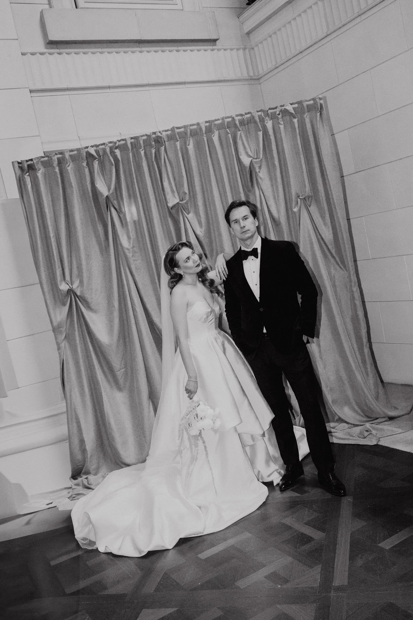 wedding-photography-sydney-aunrey-windsor-arms-hotel-55.jpg
