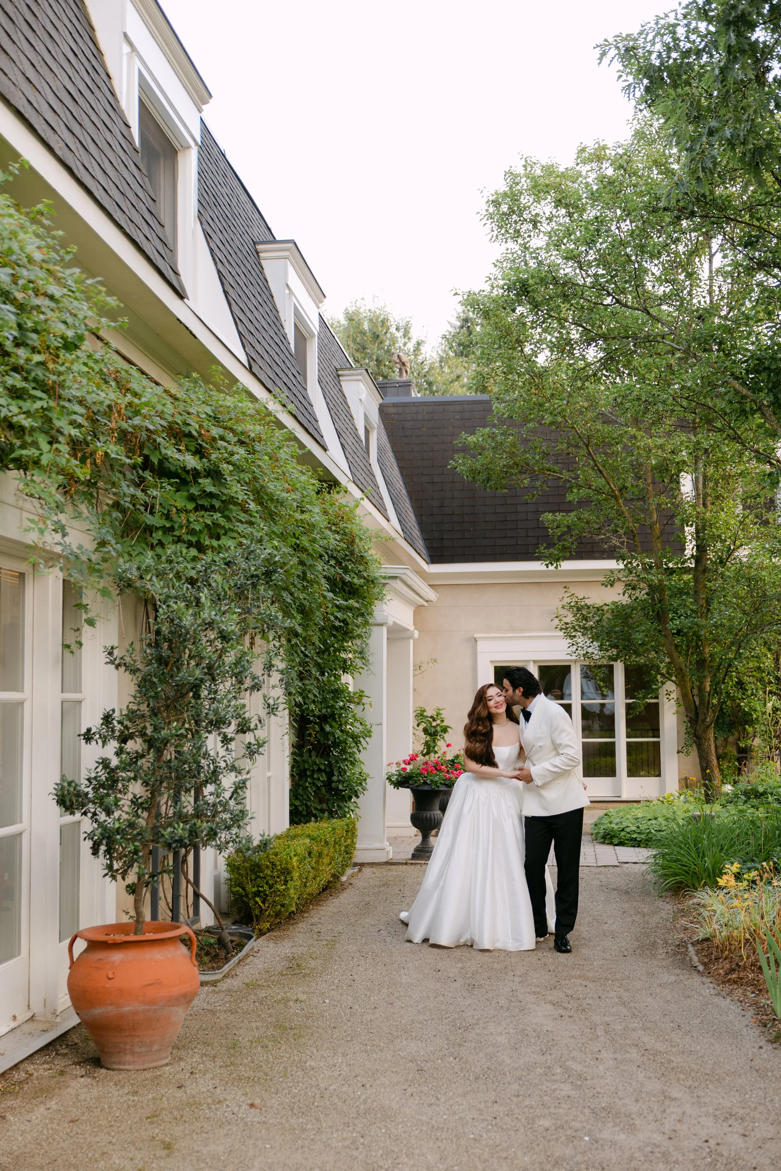 joana-mo-landon-hall-wedding-photography77.jpg