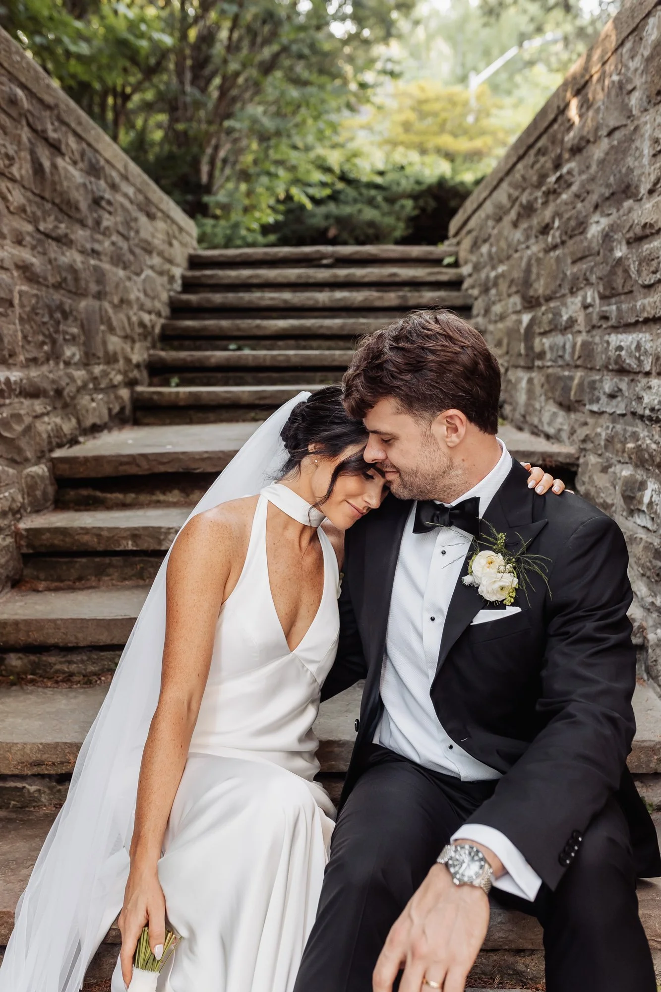 wedding-photography-couple-bellcroft- estate-127.jpg