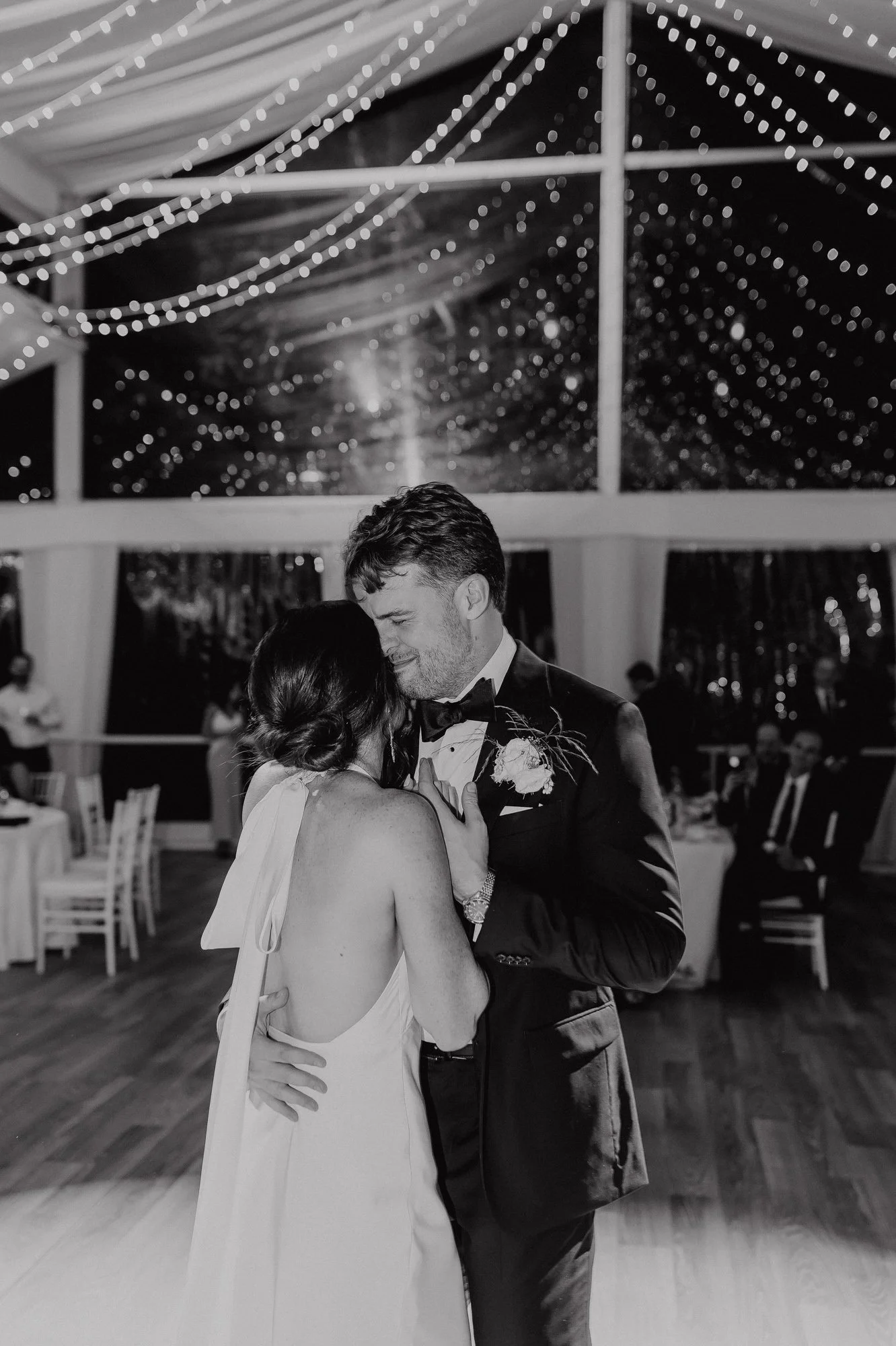 wedding-photography-couple-bellcroft- estate-170.jpg