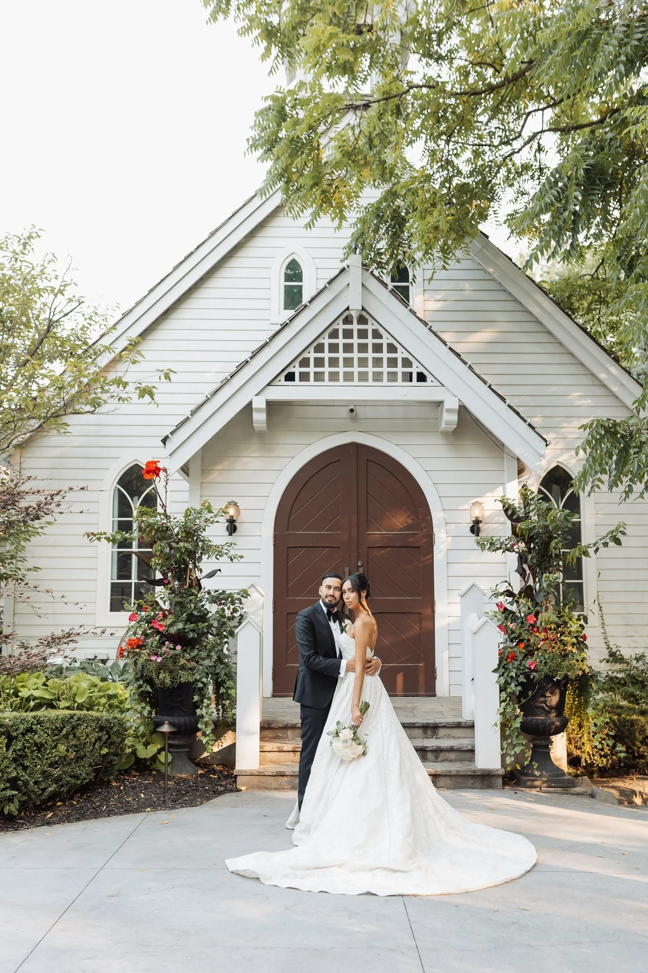 wedding-photography-toronto-shanese-christiano-doctors-house-55.jpg