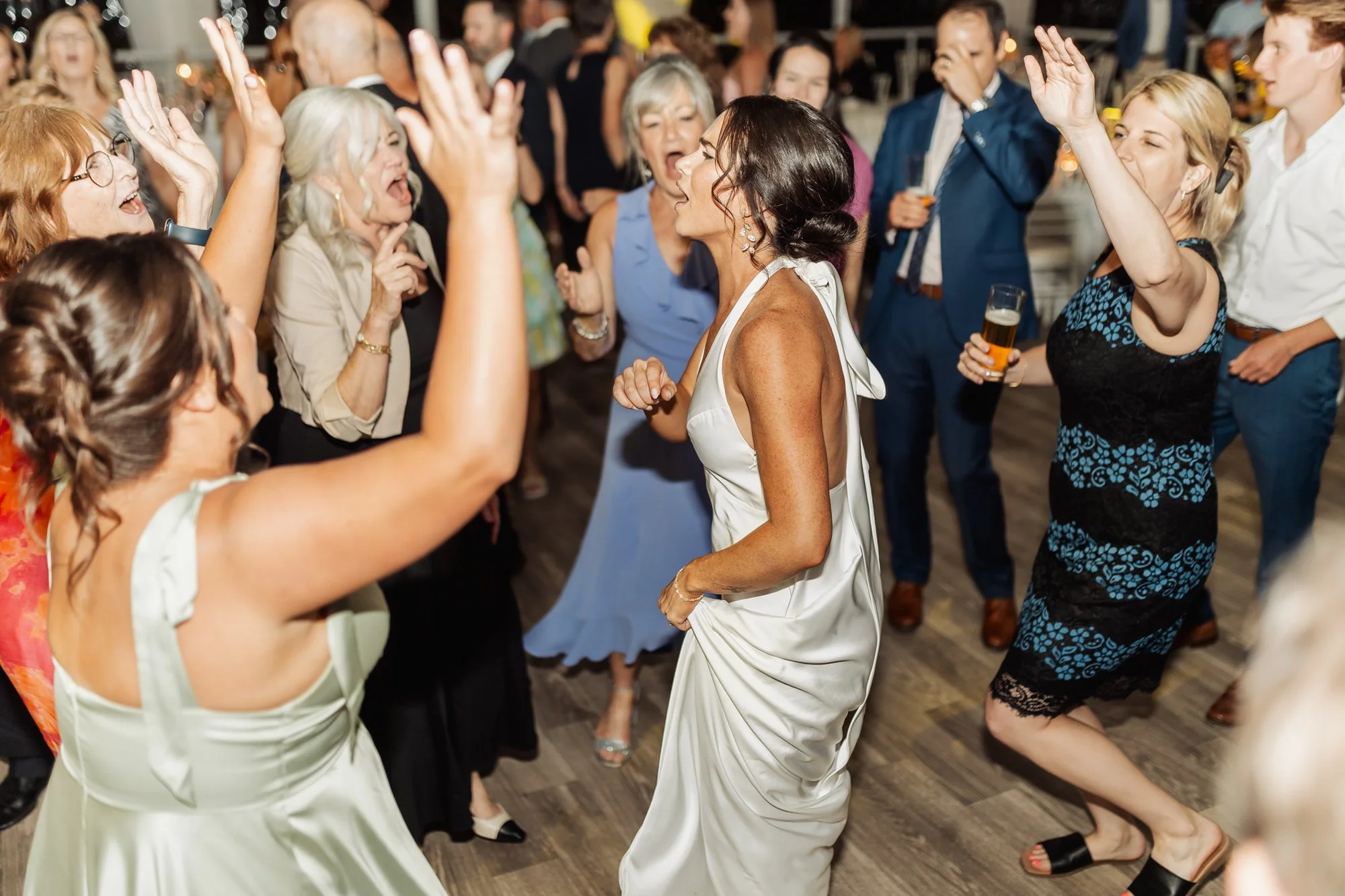 wedding-photography-couple-bellcroft- estate-180.jpg