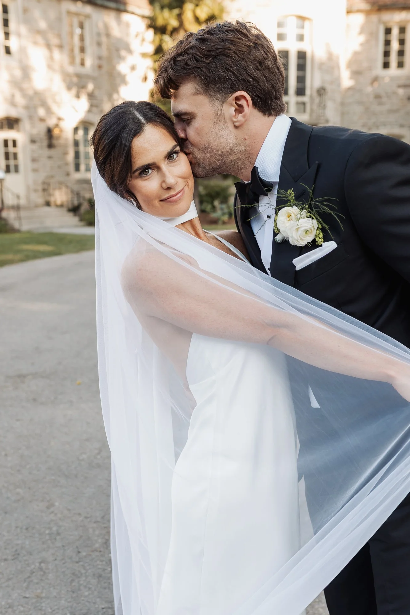 wedding-photography-couple-bellcroft- estate-123.jpg