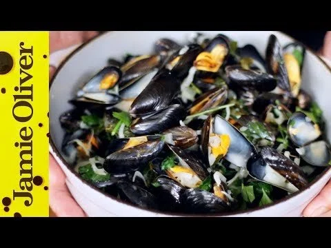 French Style Mussels (Mariniere)