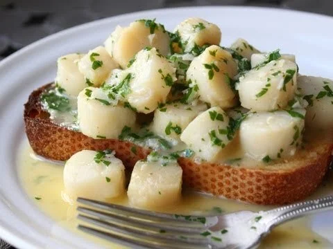 Garlic Parsley Bay Scallops