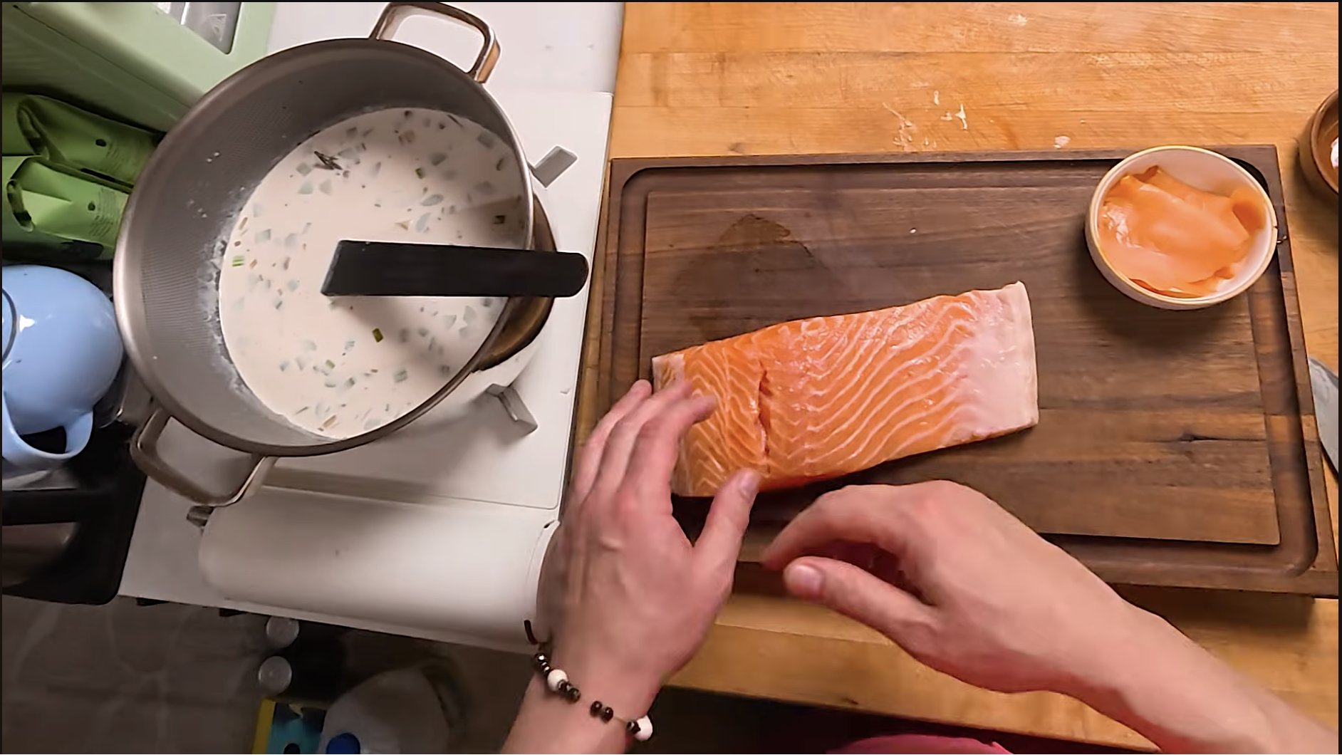 SALMON CHOWDER