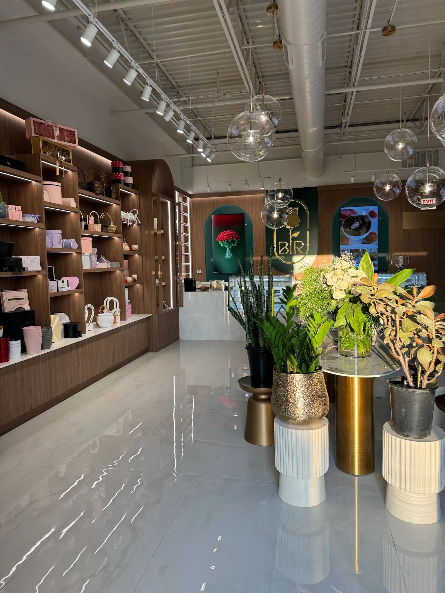 WhatsApp Image 2025-09-18 at 18.16.38_61b95b48.jpg