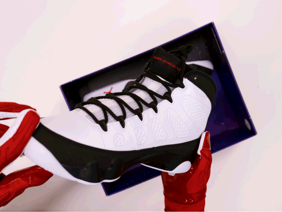 083126_SpaceJam.gif