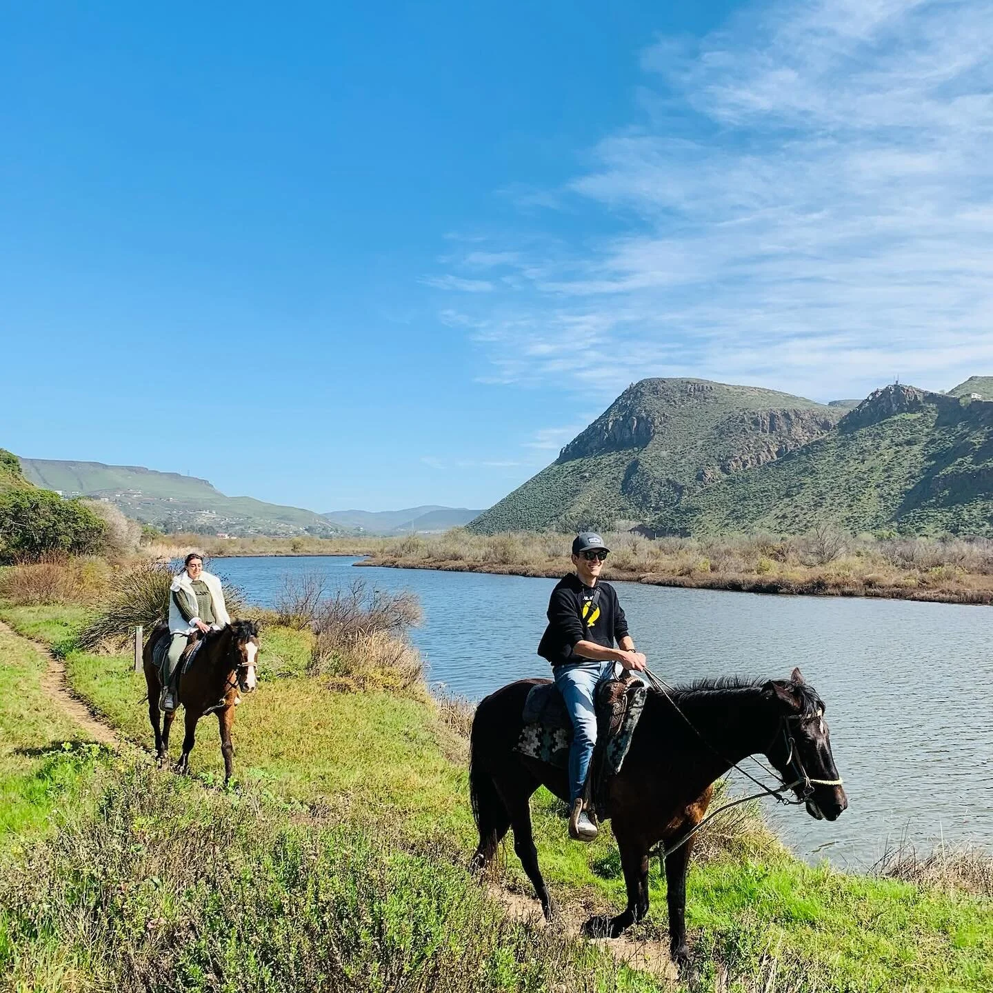 Listos para una aventura? Reserva su paseo con Horses by Jose hoy y #escapetheordinary 🐎🇲🇽🤠

#horsesbyjose #bajacaliforniamexico #ensenada #playalamision #horseriding #horsebackadventures #horsebackriding #cabalgata #paseoacaballo #getoutside #li