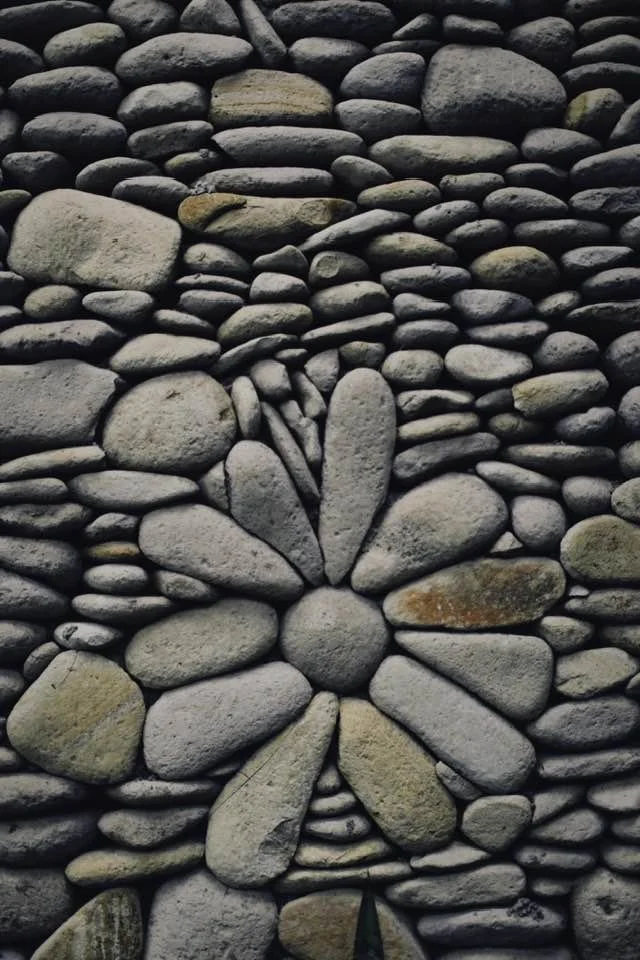 Stones in the shape of a flower