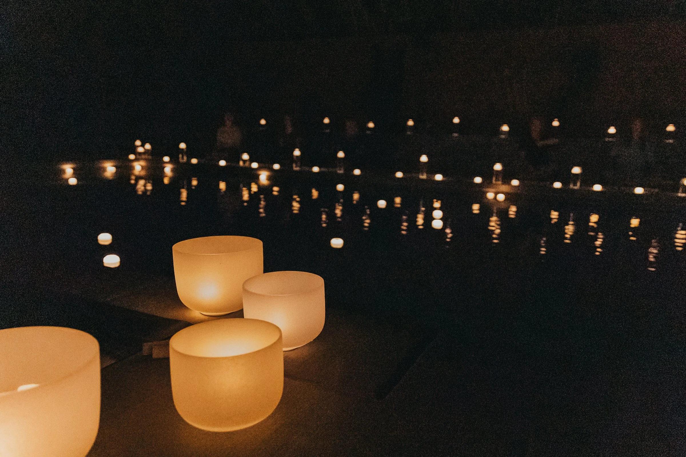 Bowls with twinkle lights