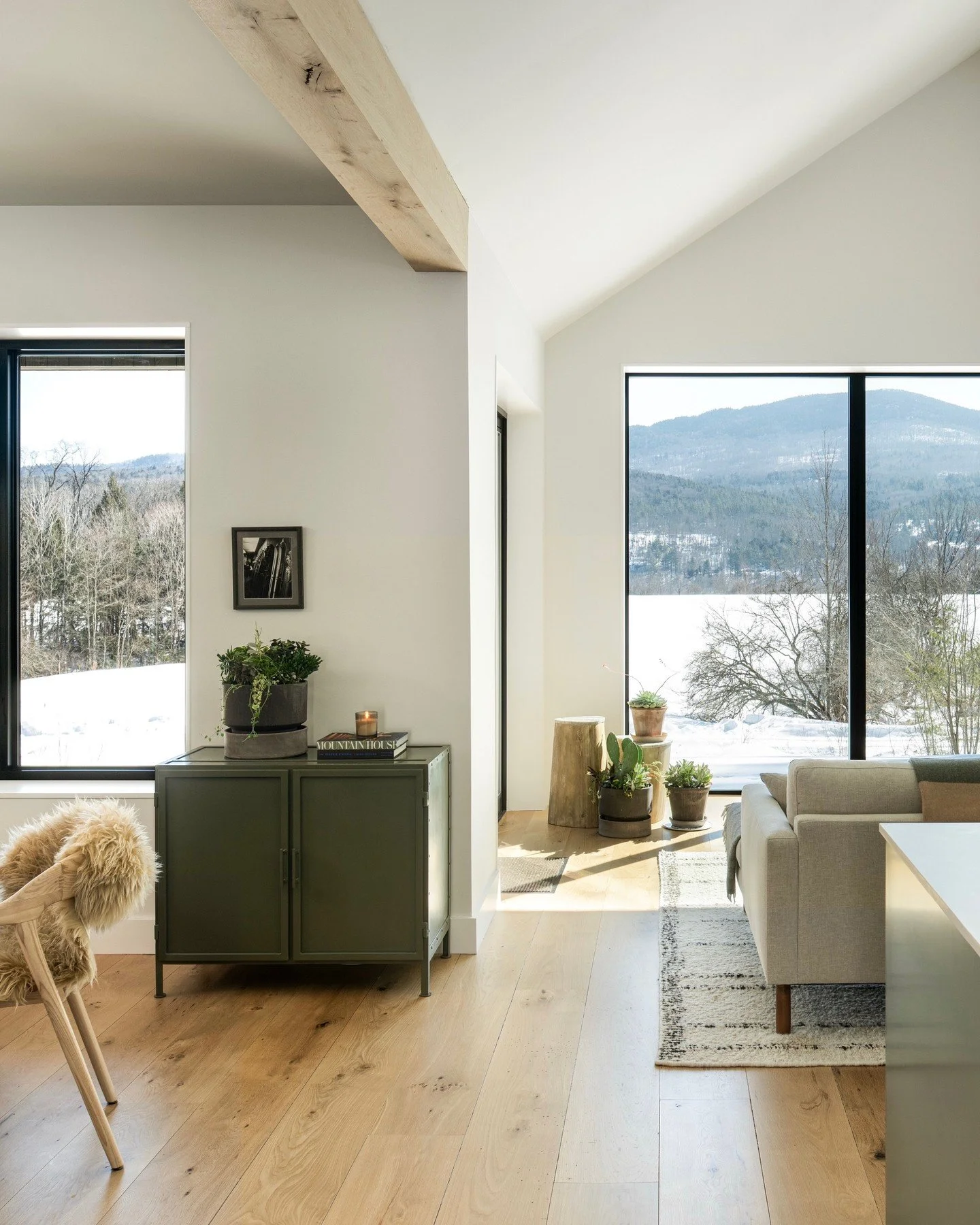 There's something about the combination of raw steel and warm wood that just works.

The weight of a heavy timber beam meeting a clean steel connection. The contrast of industrial and natural. Hard lines softened by grain. A look that feels bold and 