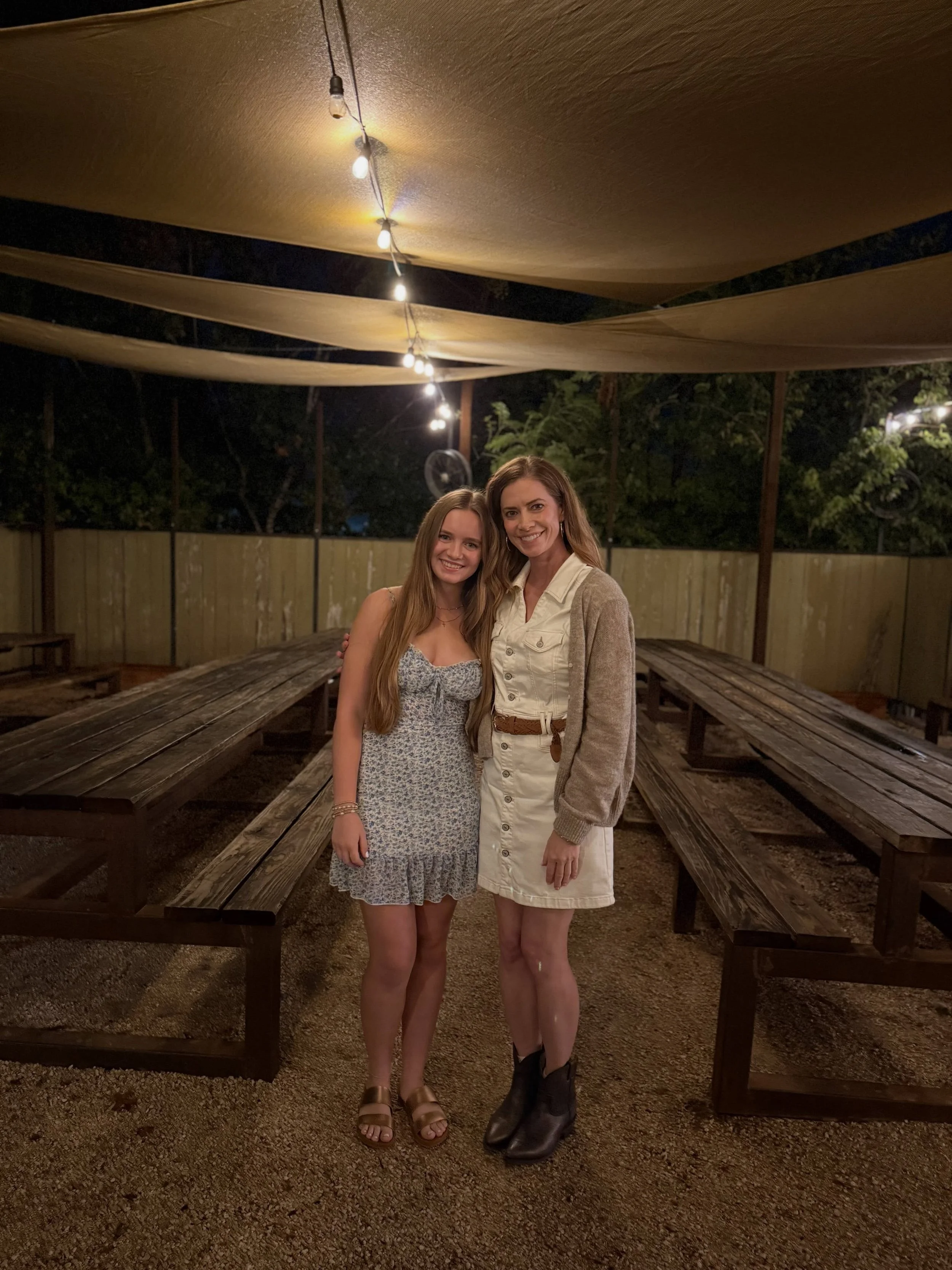 Happiest of birthdays to my beautiful 14 year old, @annabellegonski ! 🤍