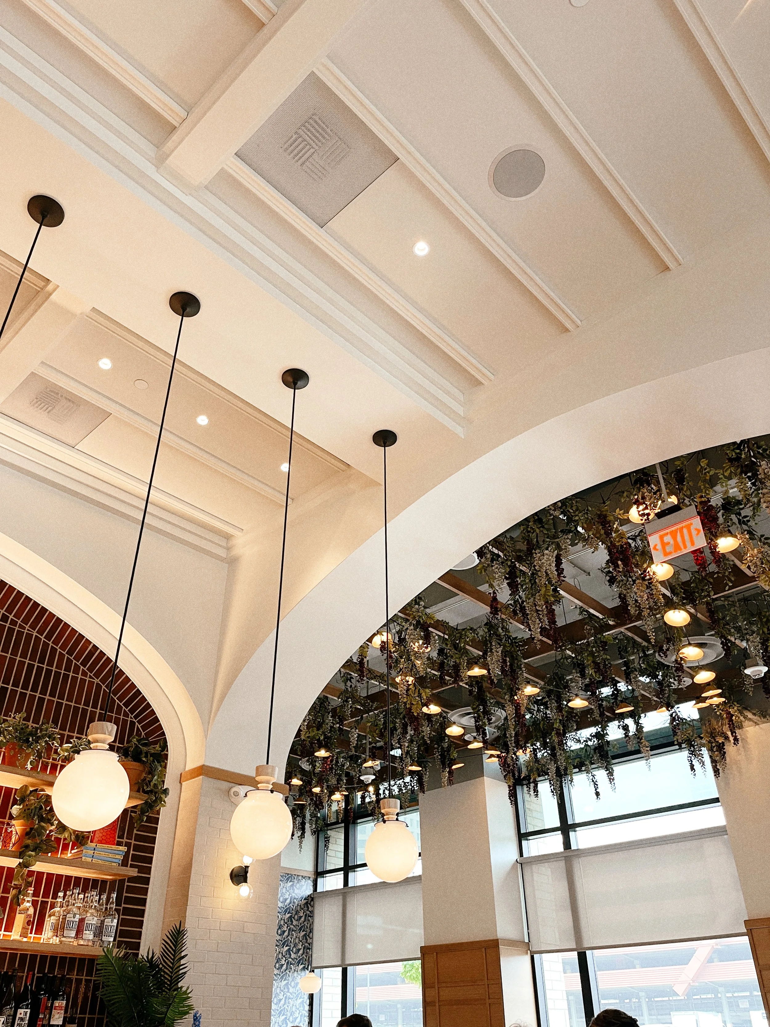 Tupelo Honey, Milwaukee 