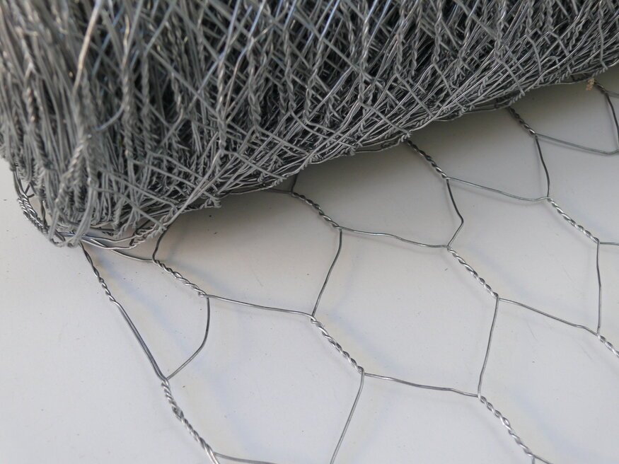 Hexagonal-Wire-Mesh-50mm%2B%25286%2529.jpg