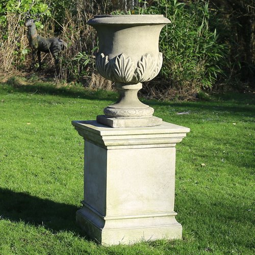 distressed forton urn.jpeg