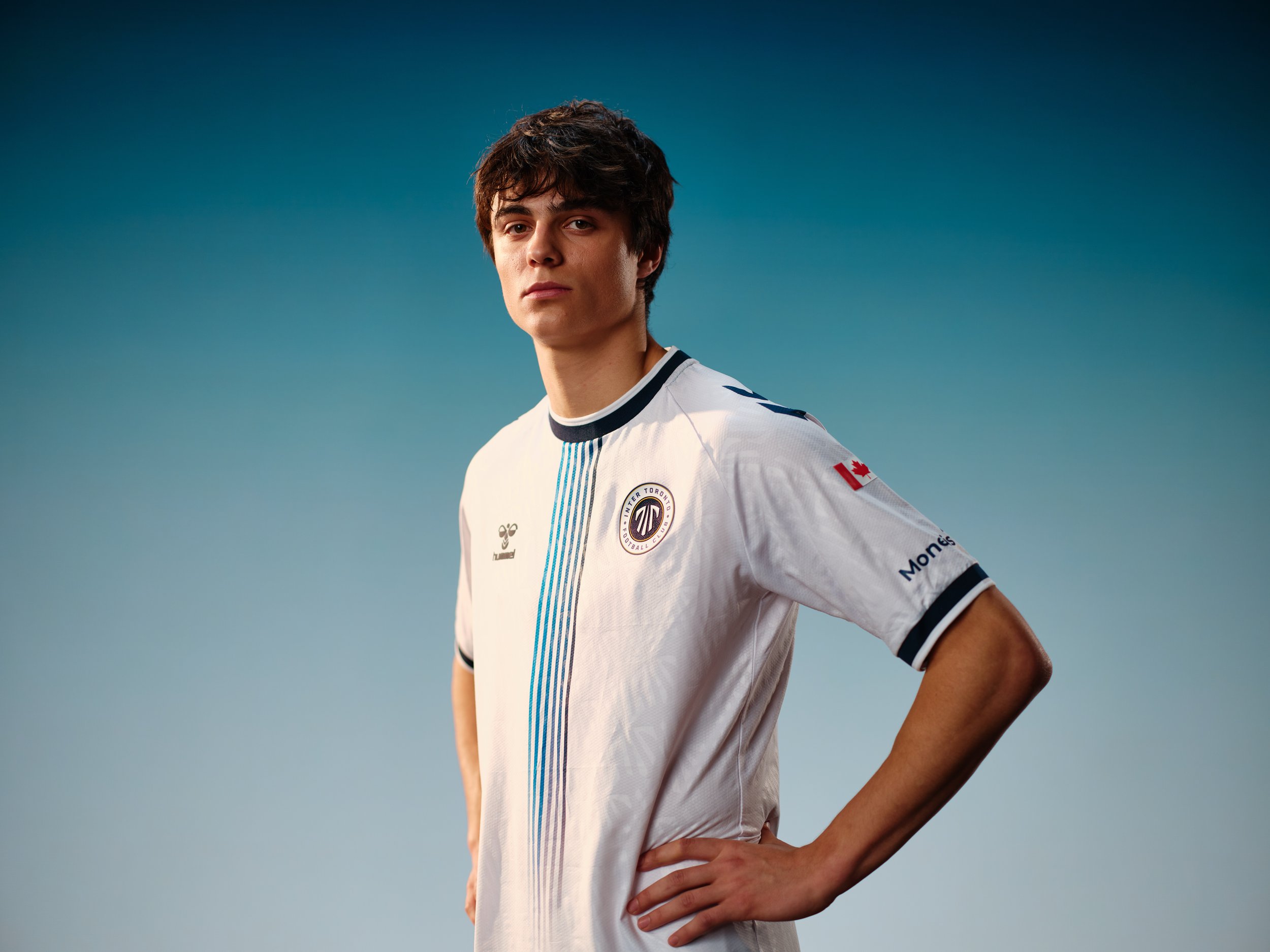 CPL x Hummel 153.jpg