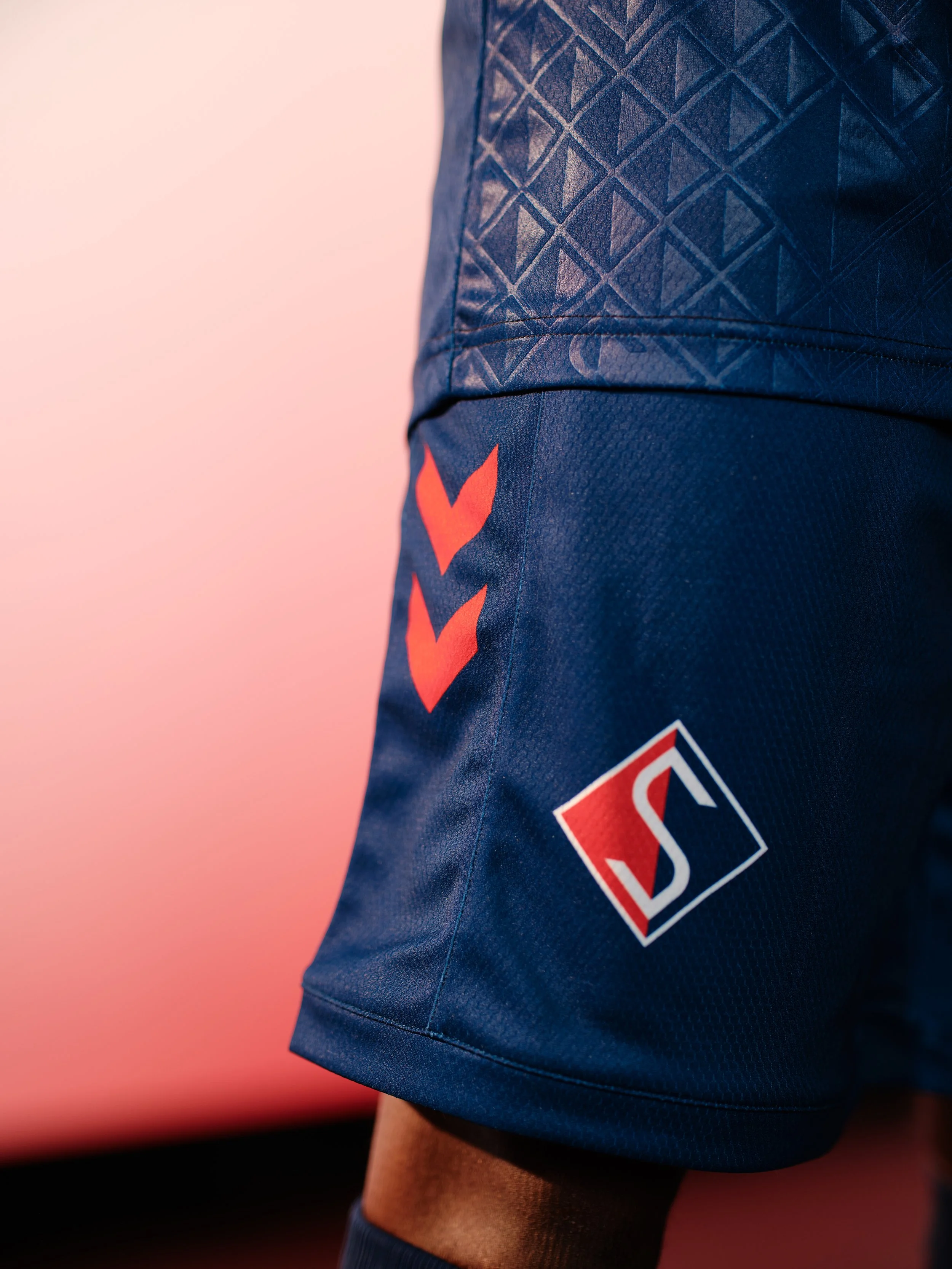 CPL x Hummel 193.jpg