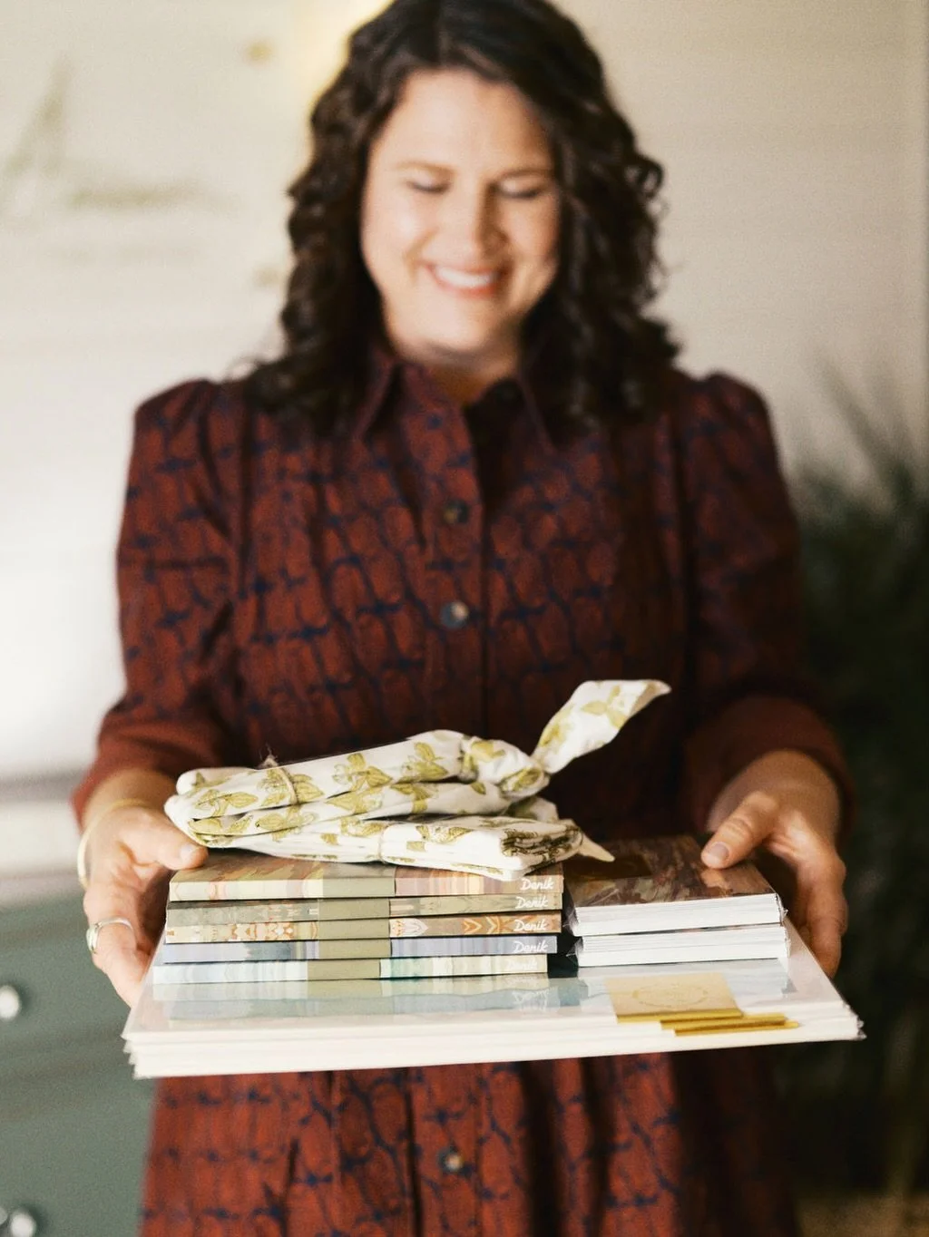 🎄 Last day for Christmas delivery! 🎄

It&rsquo;s your final chance to get ready-to-ship gifts under the tree in time for Christmas. From children&rsquo;s books and journals to note cards, tea towels, and Advent Reflection Cards, there&rsquo;s somet