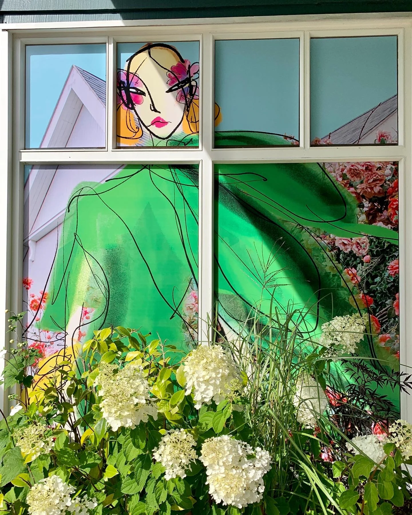 Mural Artists - specialists in mural painting - window display - window art - OOH illustration - illustrations for hoarding - large scale illustrations - site-specific artists - public artists