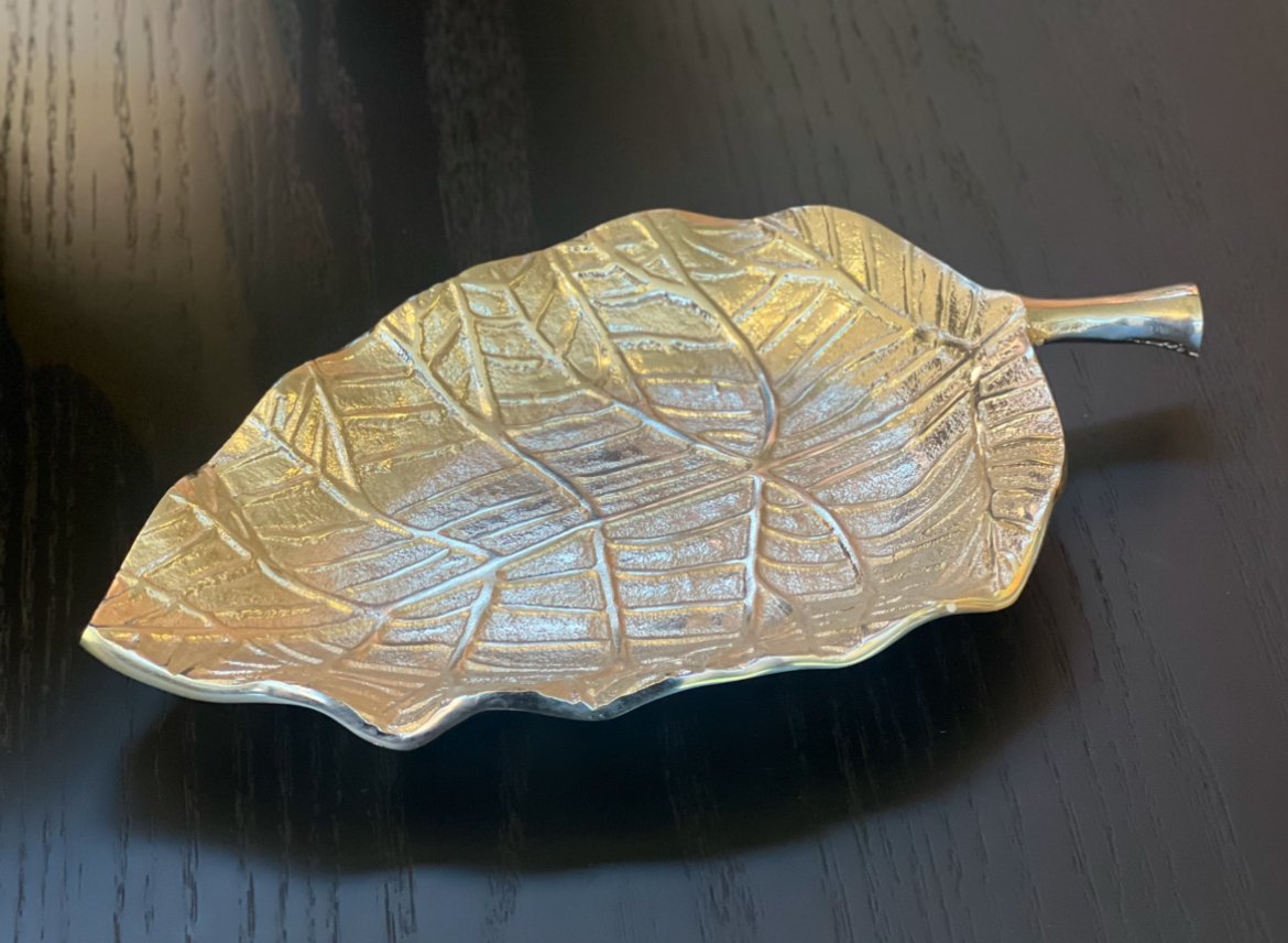 Centro de Mesa Metal Prata | R$ 728,00