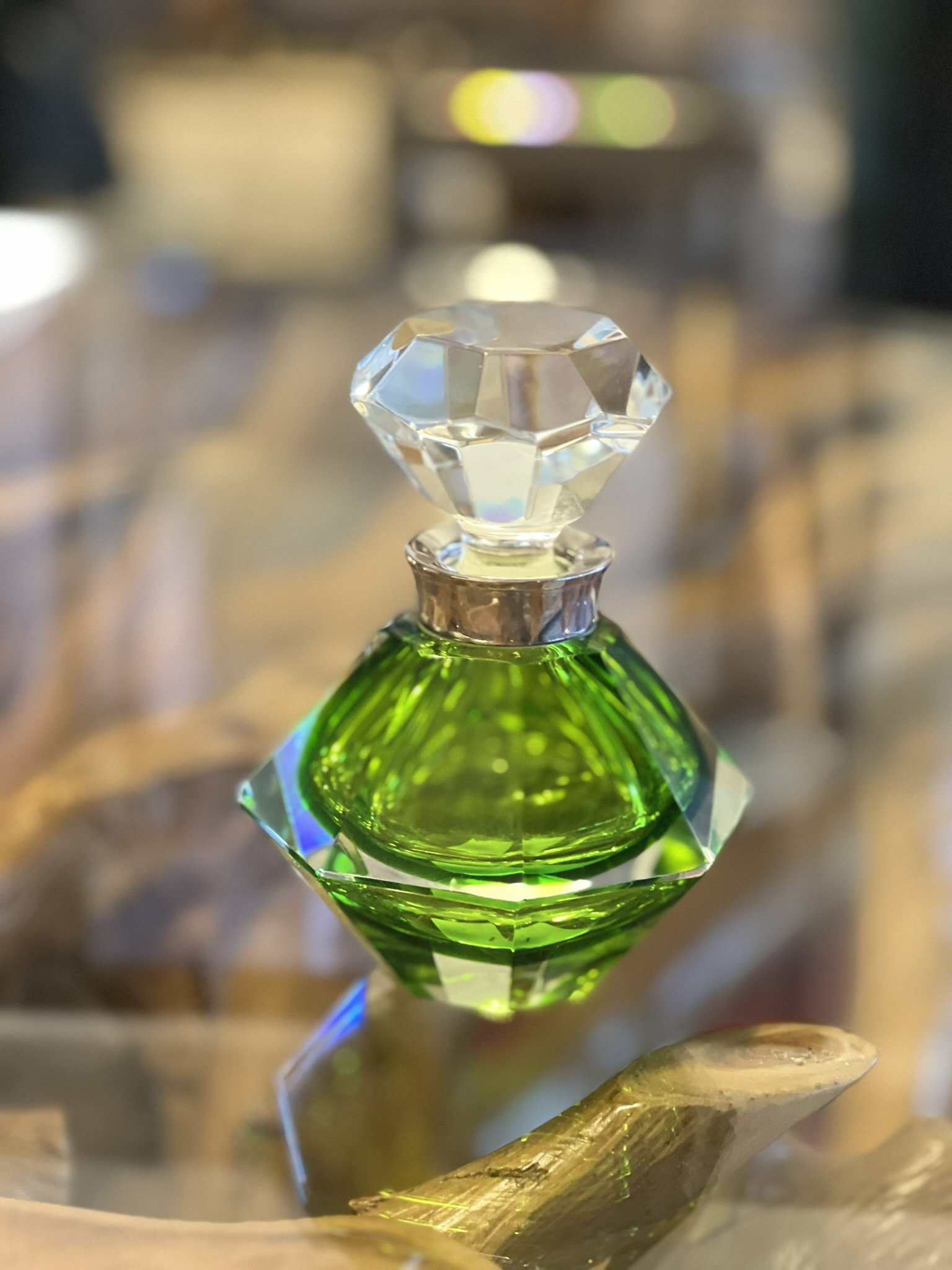 Perfumeiro | R$ 1.439,10