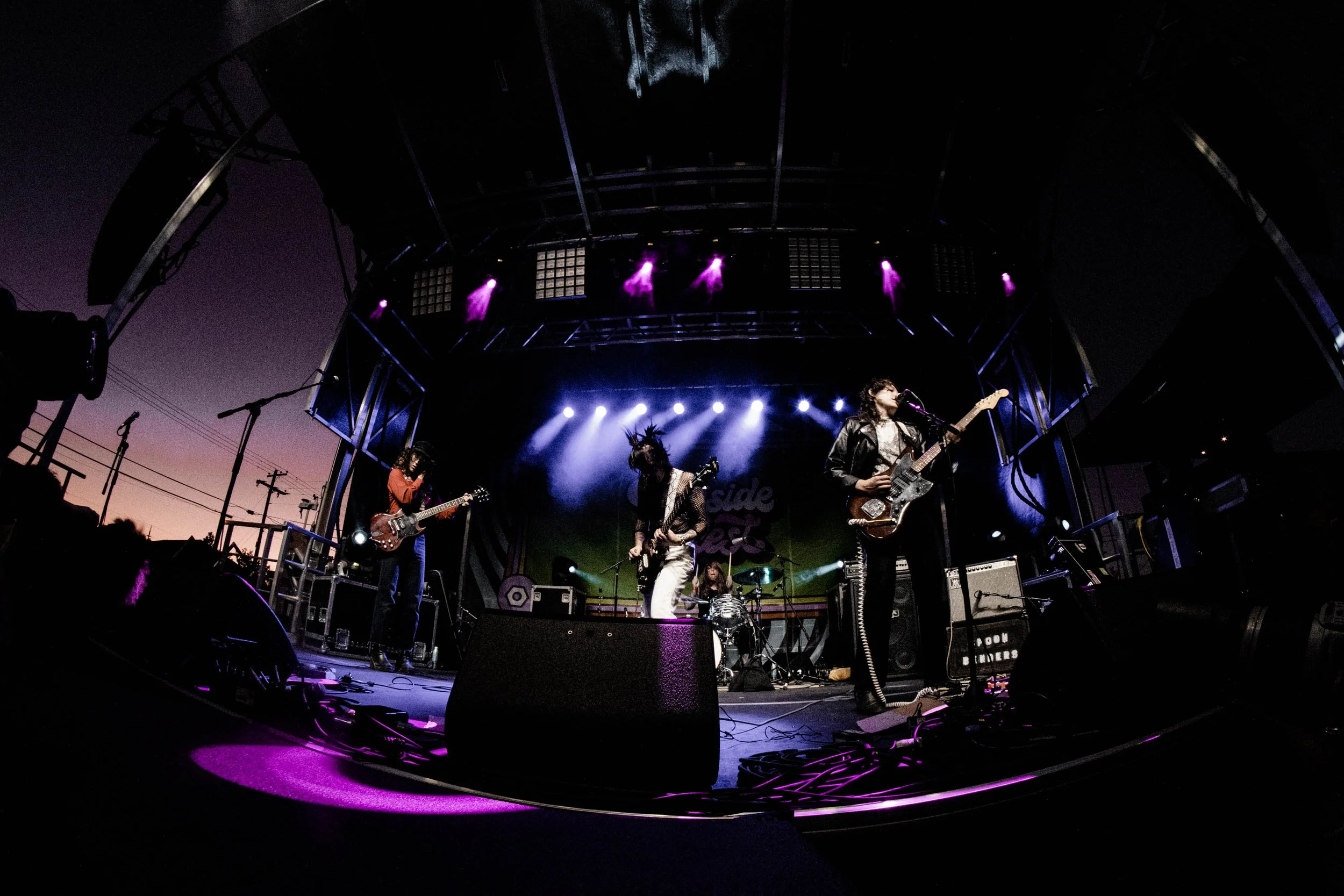 Photo — Spoon Benders