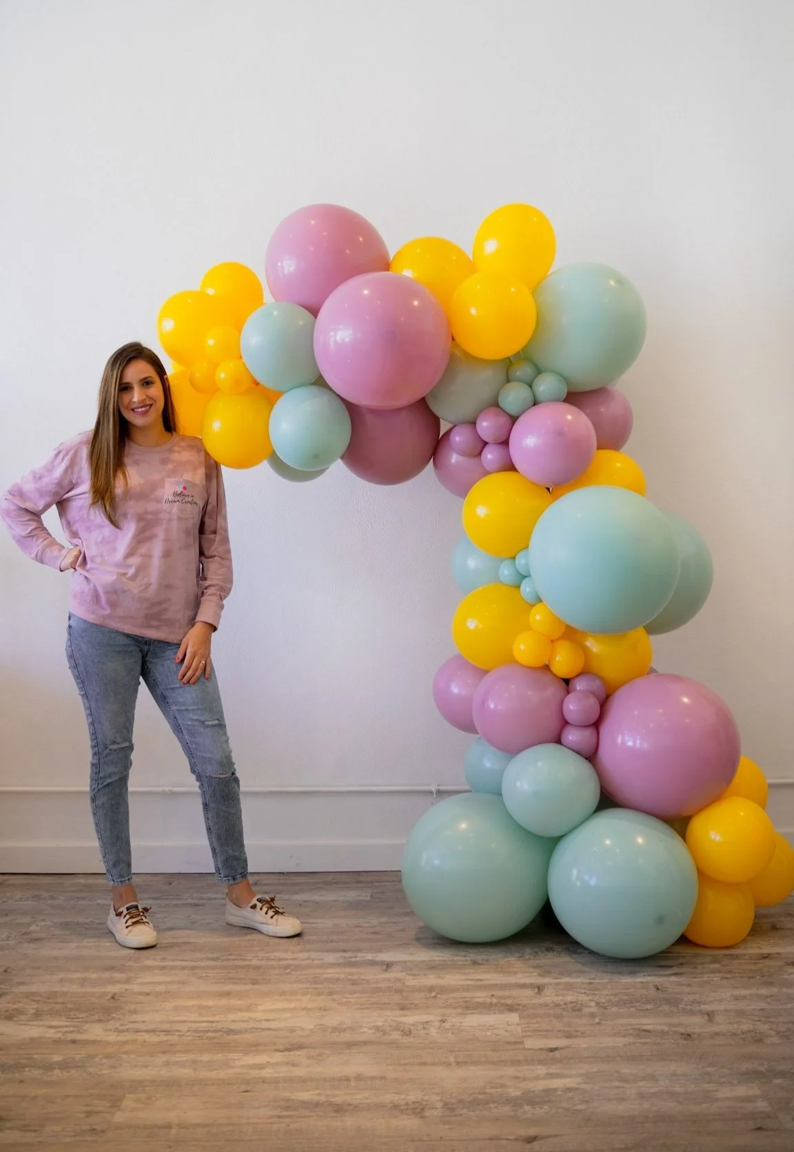 Free Standing Garland