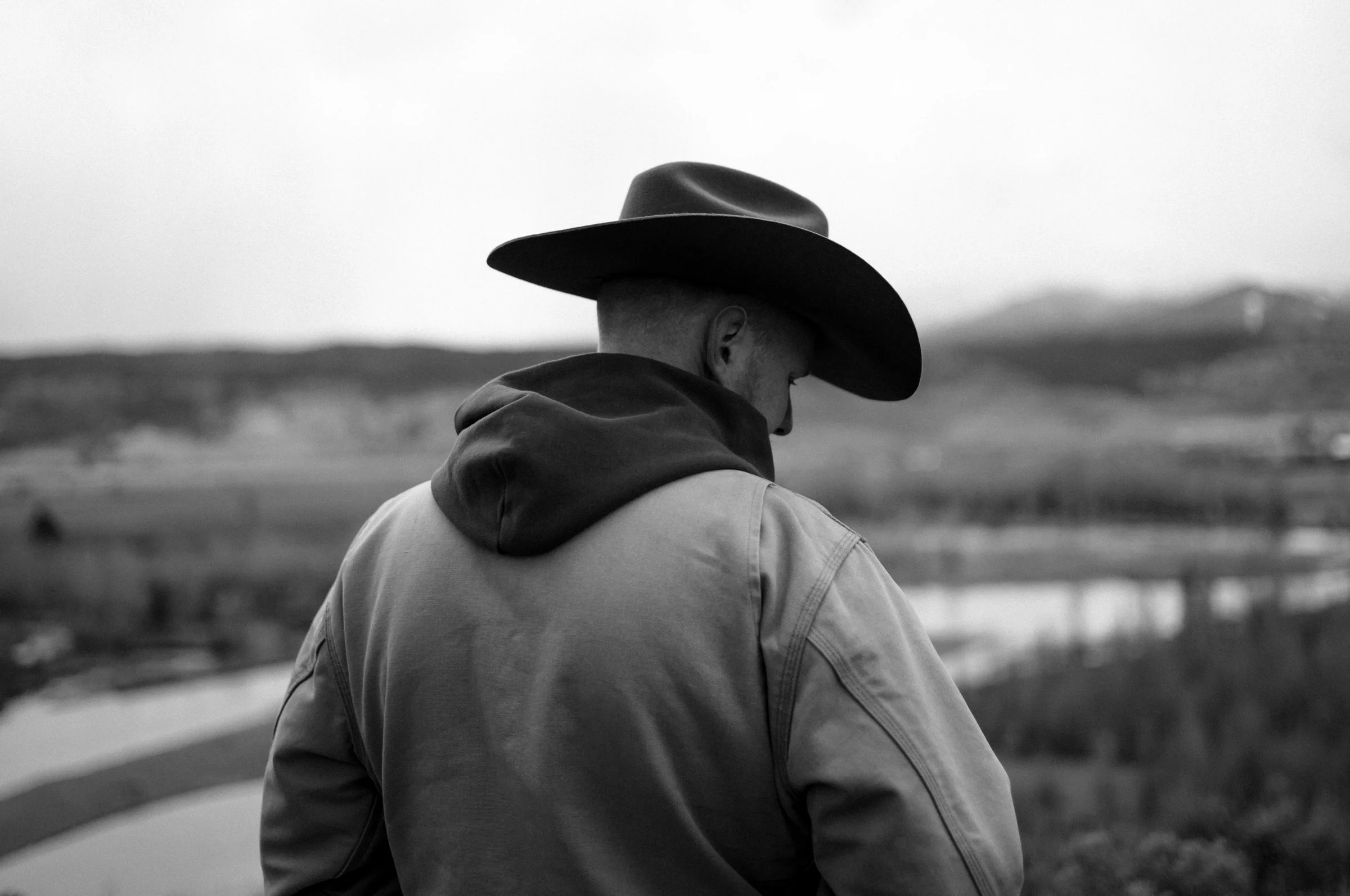 western-docu-04.jpg
