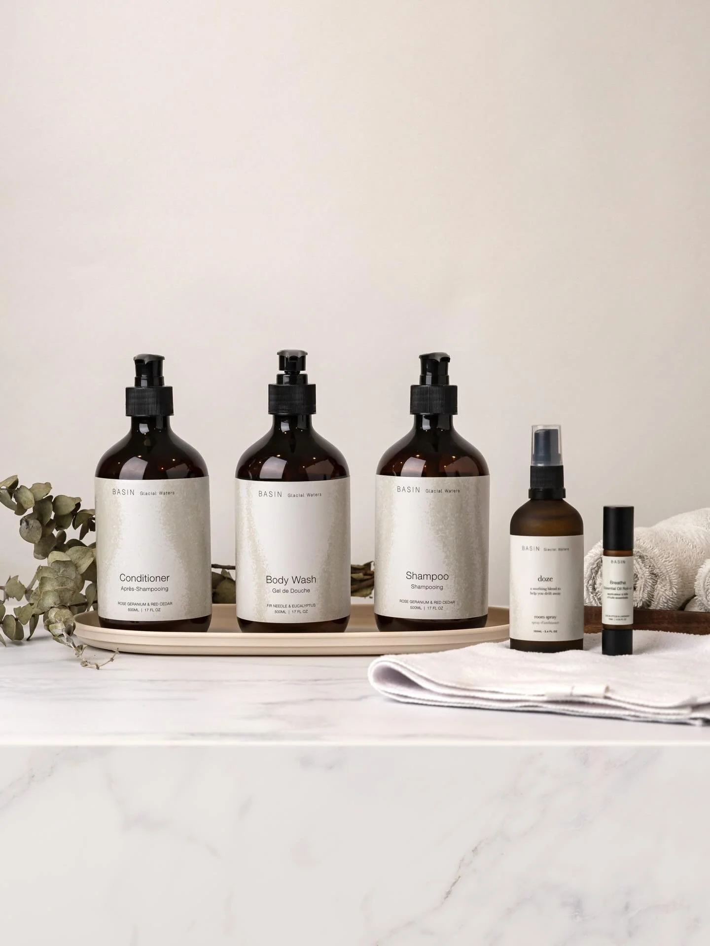 &ldquo;Who&rsquo;s your best friend?&rdquo; 
&hellip;. Photoshop. Photoshop is my best friend. Don&rsquo;t know what I&rsquo;d do without her 😅

Client: @fernandpetal.ca 
&bull;
&bull;
&bull;

Shot with @canoncanada @tamronamericas @godox_global
Edi