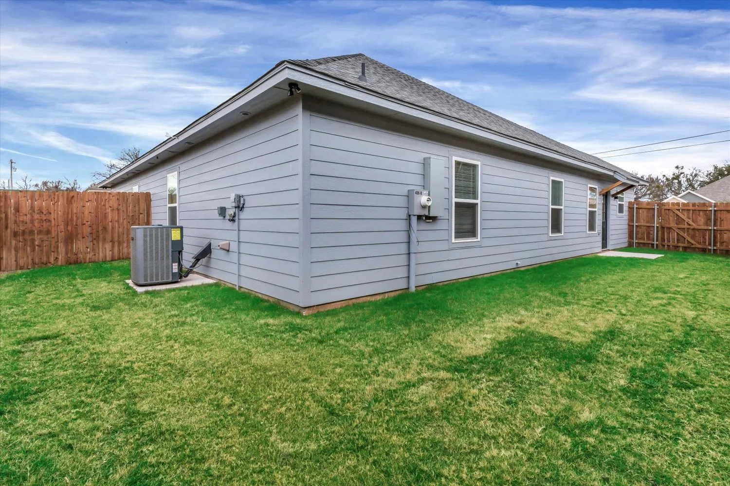 31-Modlux.Media.404 Lake View St_DSC02475.jpg