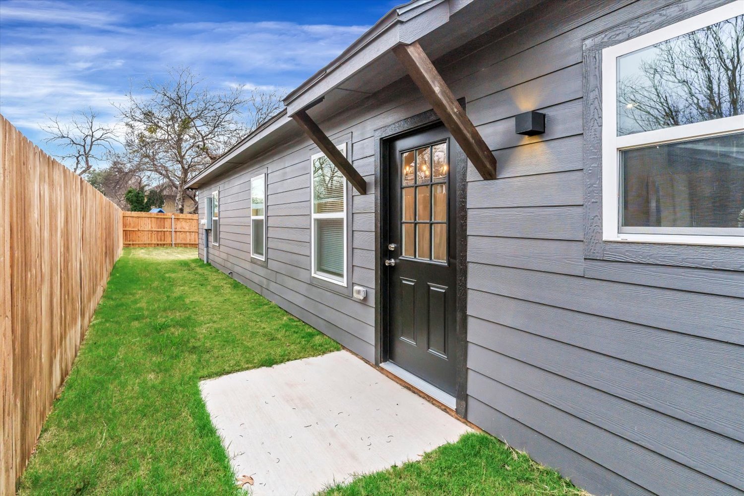 46-Modlux.Media.404 Lake View St_DSC02550.jpg