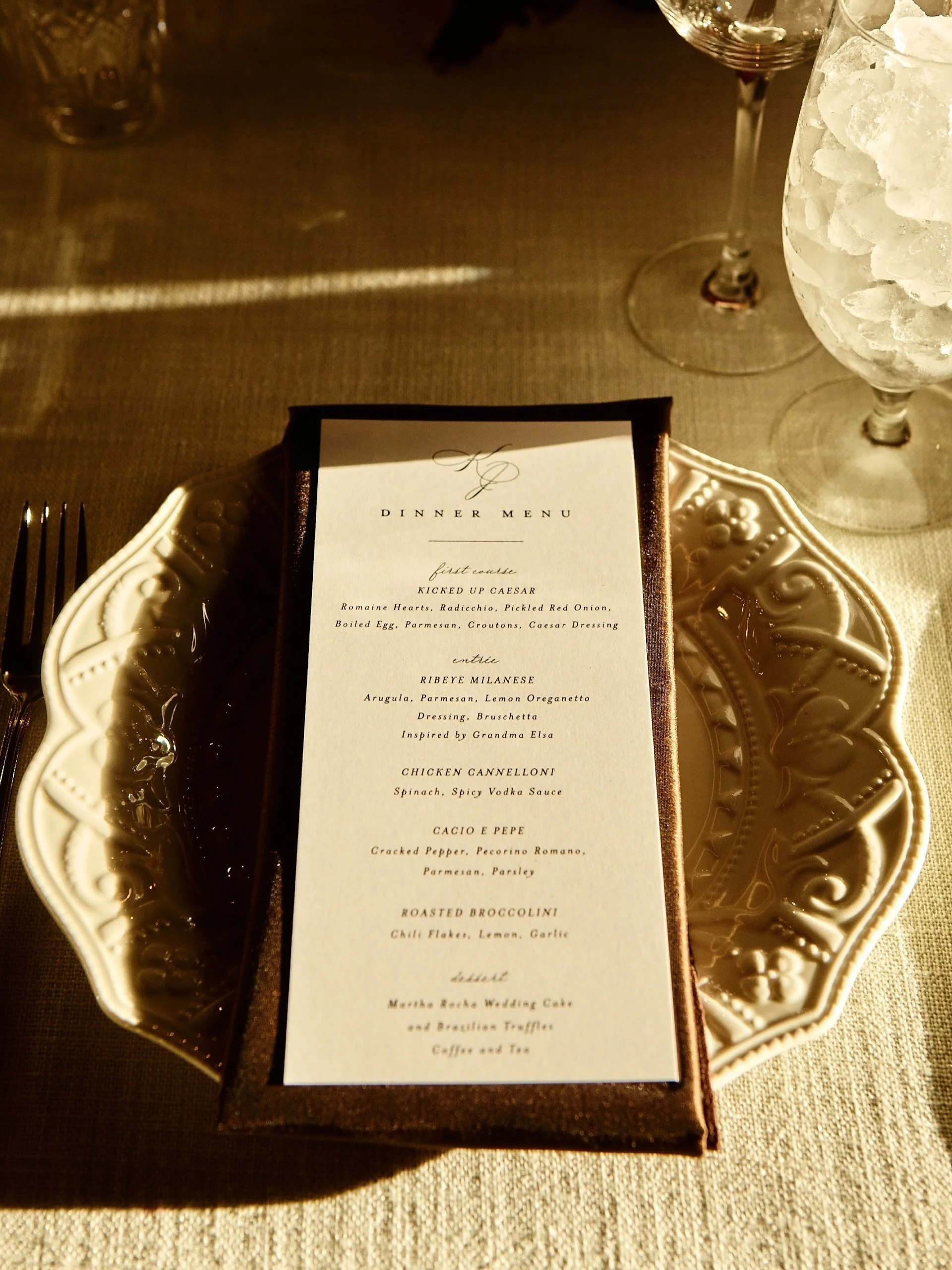 what&rsquo;s on the menu today?

throwing it back to a stunning October wedding at Giracci Vineyards, where flowing cocktails, passed appetizers, and thoughtfully crafted entr&eacute;es set the scene for an unforgettable evening.

let&rsquo;s celebra