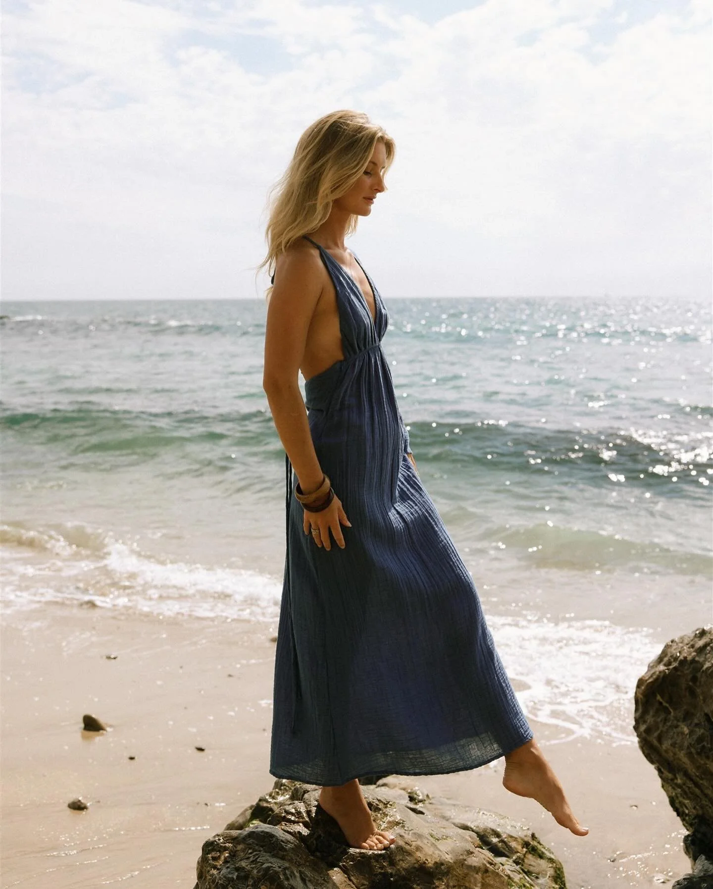 mediterranean charm on the west coast🦪 @whimzylindzy for @cariaatelier shot in newport