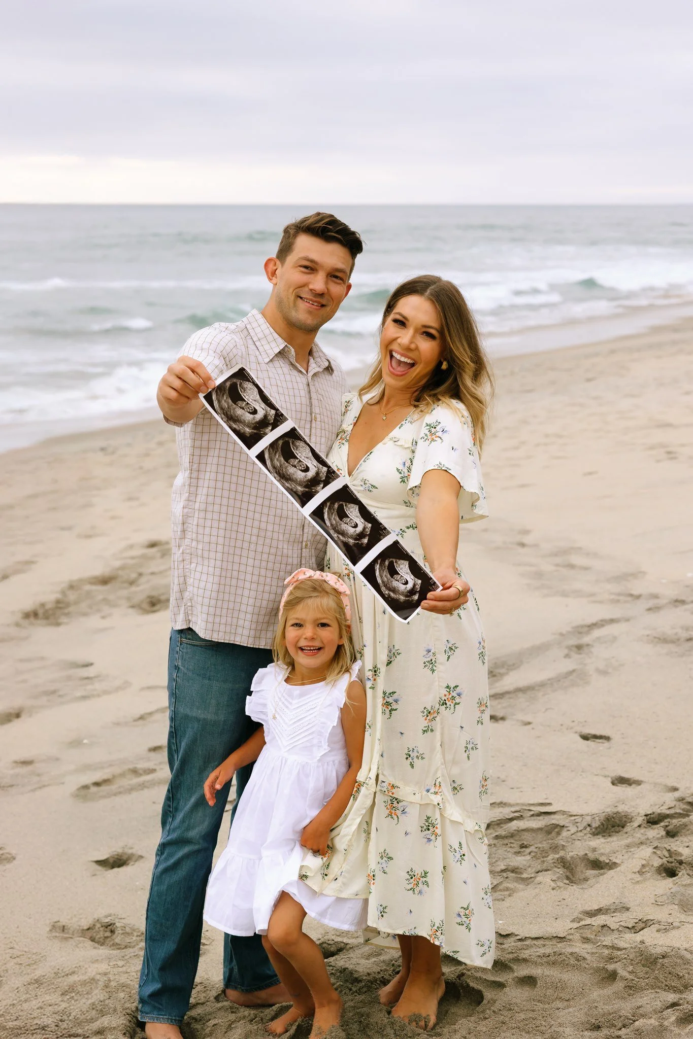 bowles_pregnancyreveal_2025-9884-Edit_websize.JPG