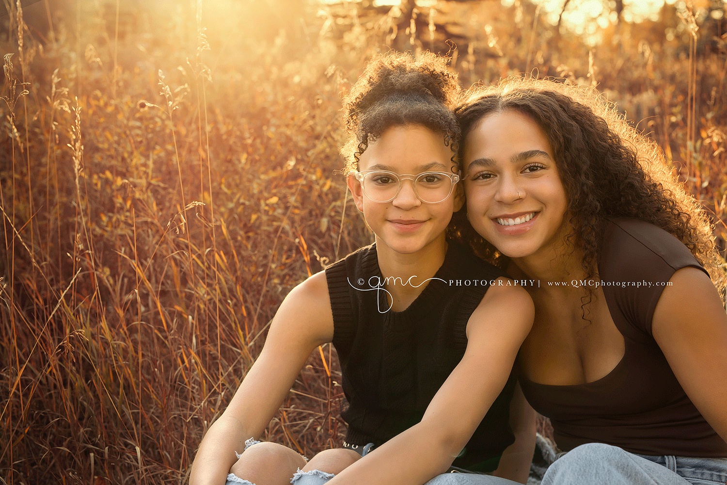 QMC-Photography_2022_Fall-Minis_5.gif