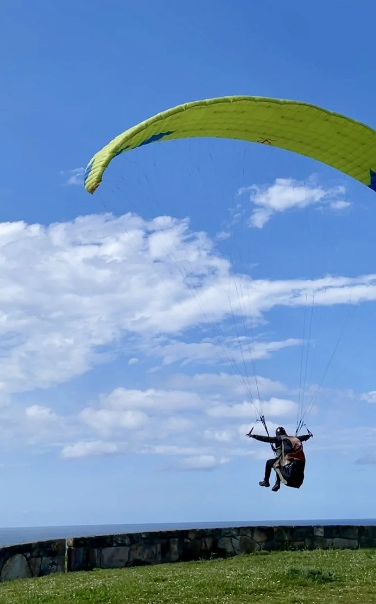 Puff puff Paragliding