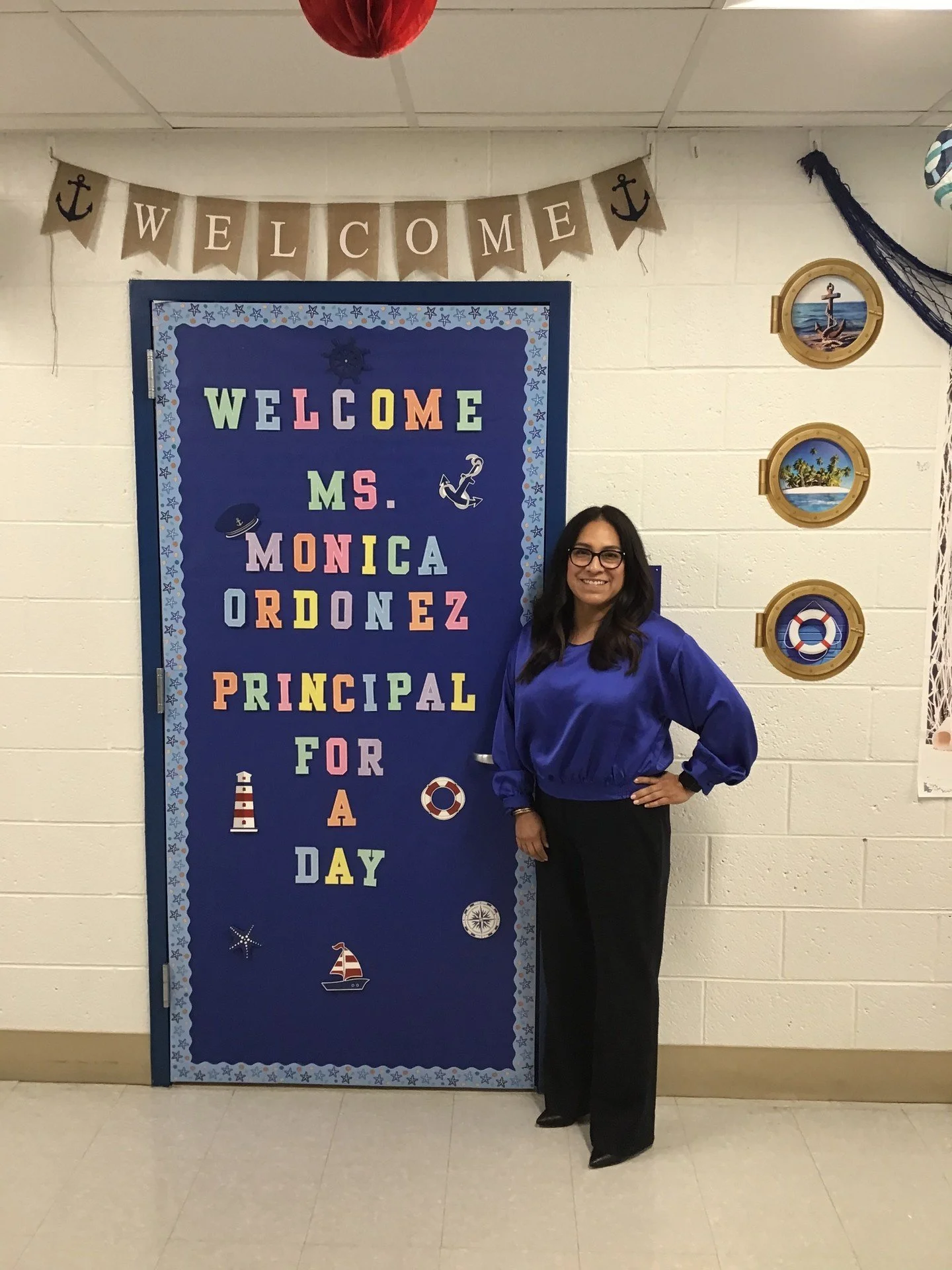 Thank you, David G. Burnet Elementary, for welcoming our Program Director, Mónica Ordoñez, as your Principal for a Day! We loved connecting with your amazing students and staff who make learning come alive every day. 💙🍎
-
¡Graci